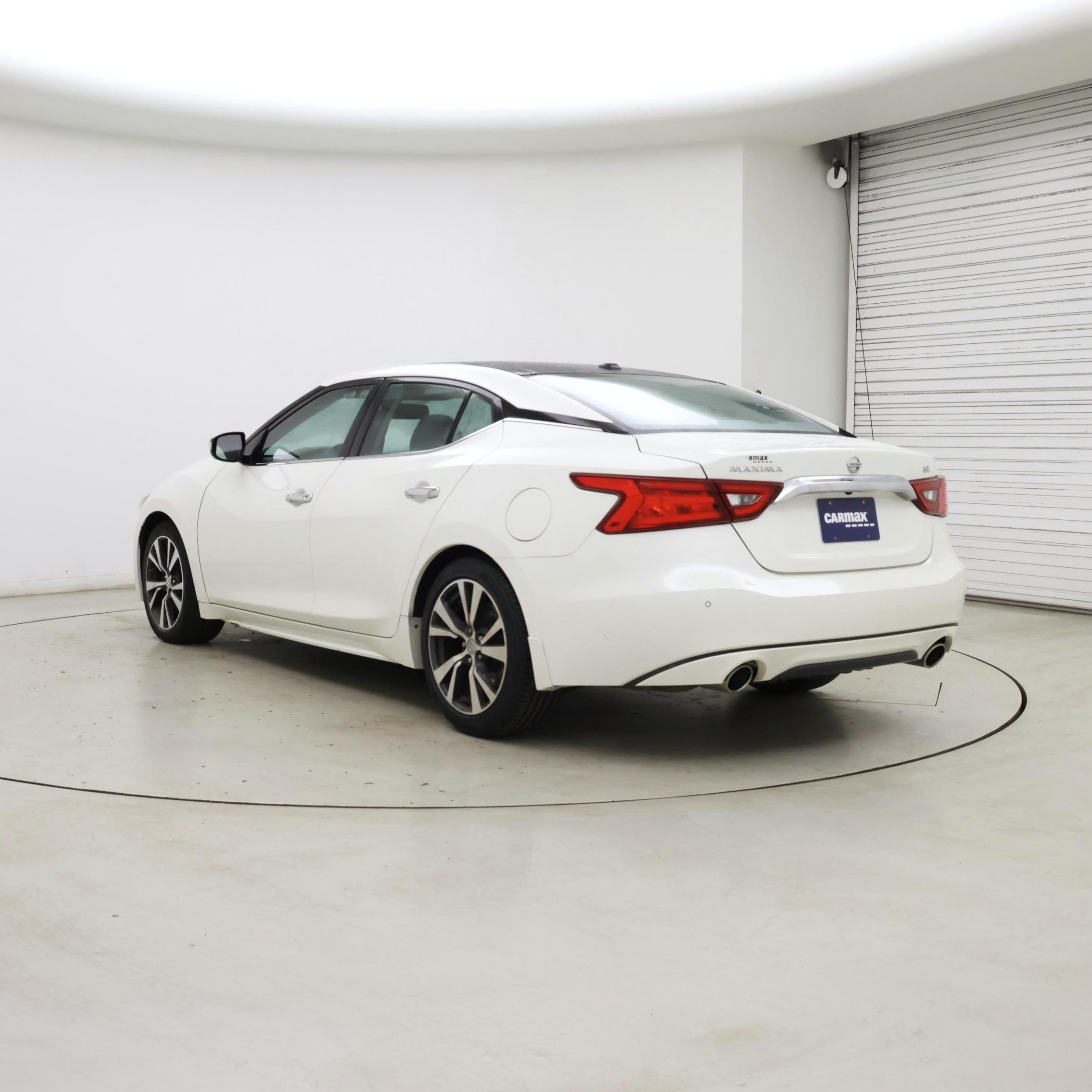 Thumbnail: 2017 Nissan Maxima - 2