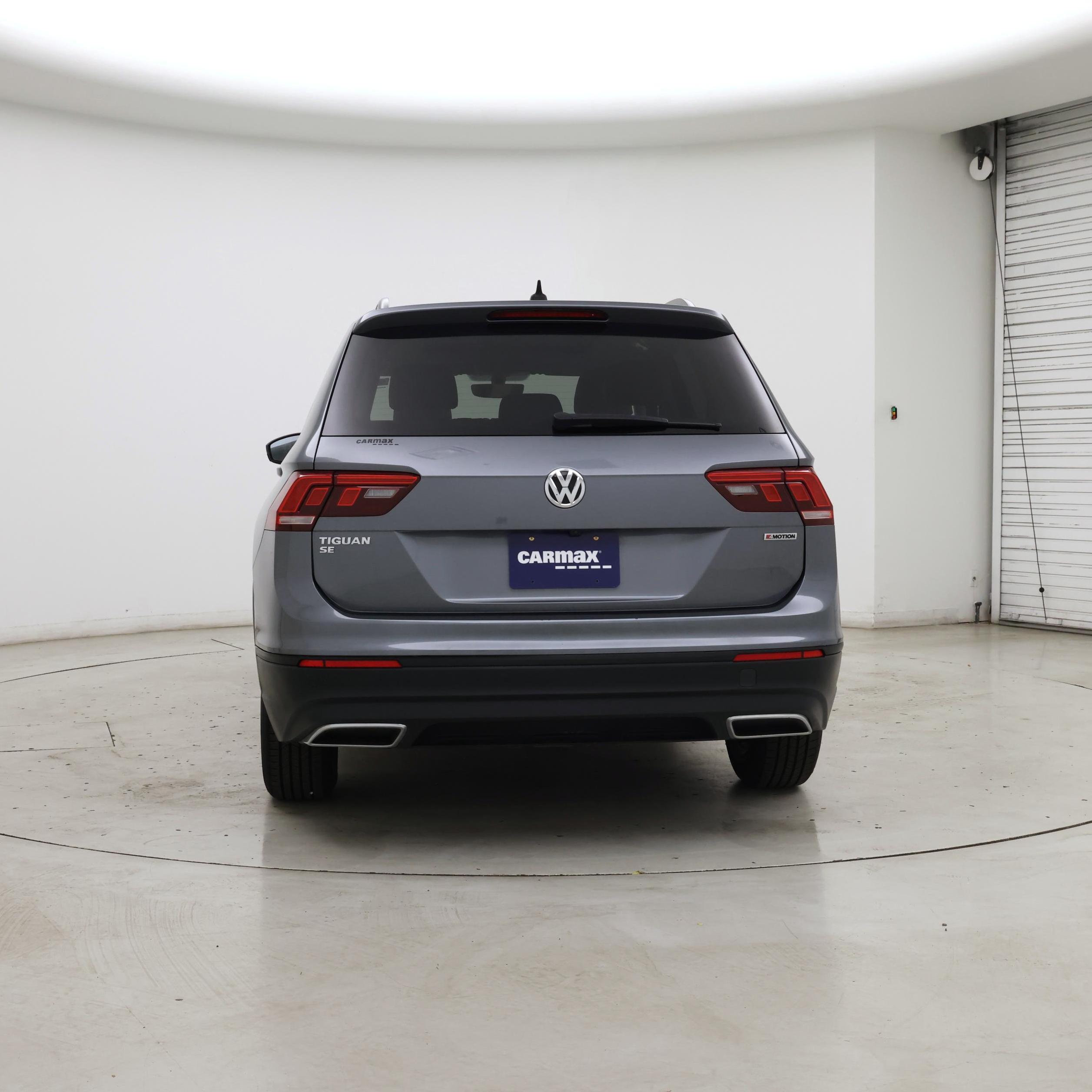 Thumbnail: 2021 Volkswagen Tiguan - 6