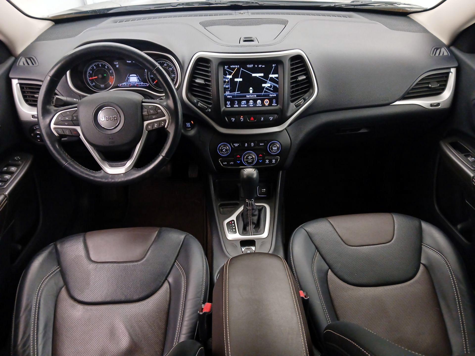 Thumbnail: 2015 Jeep Cherokee - 9