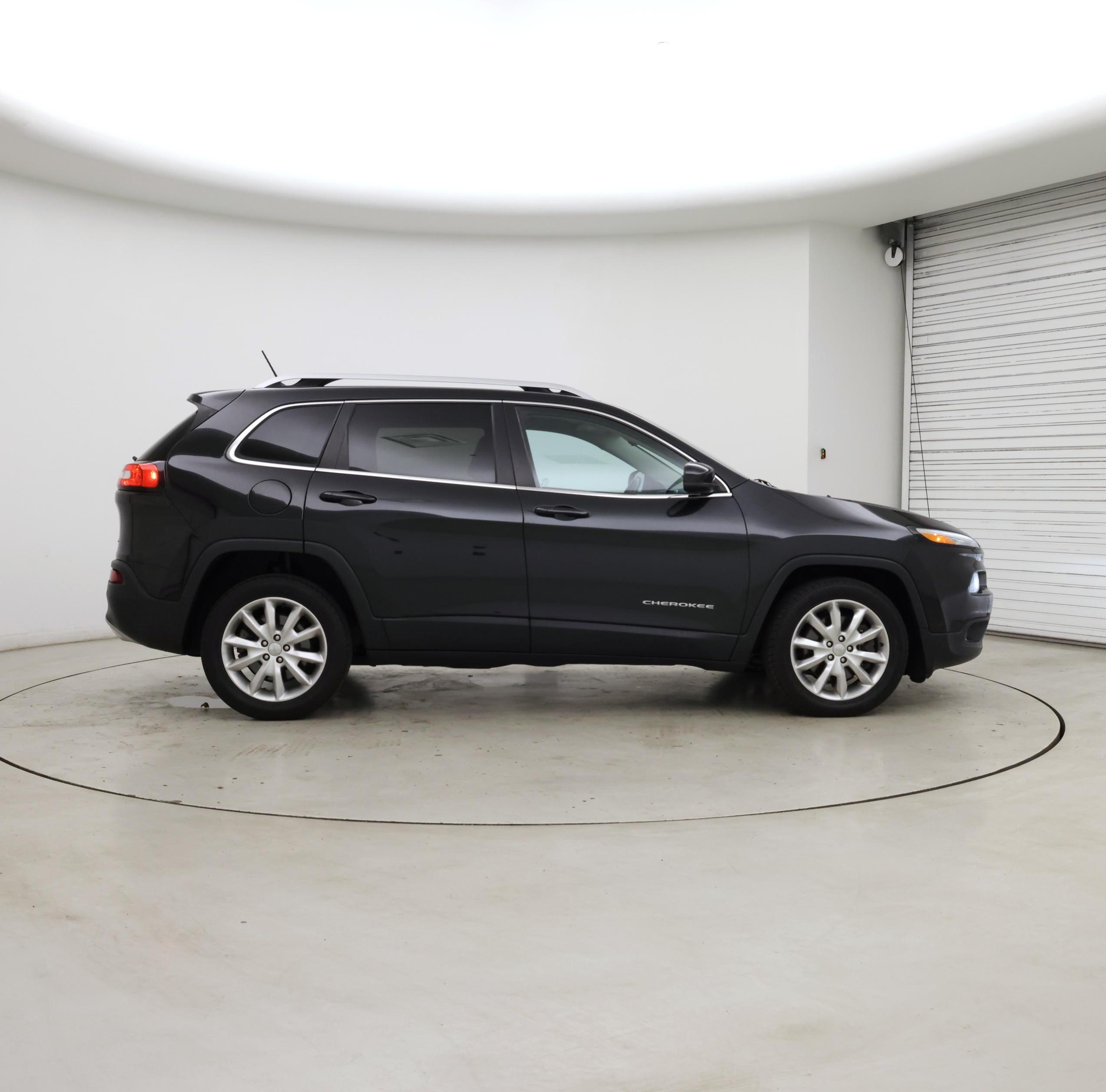 Thumbnail: 2015 Jeep Cherokee - 7