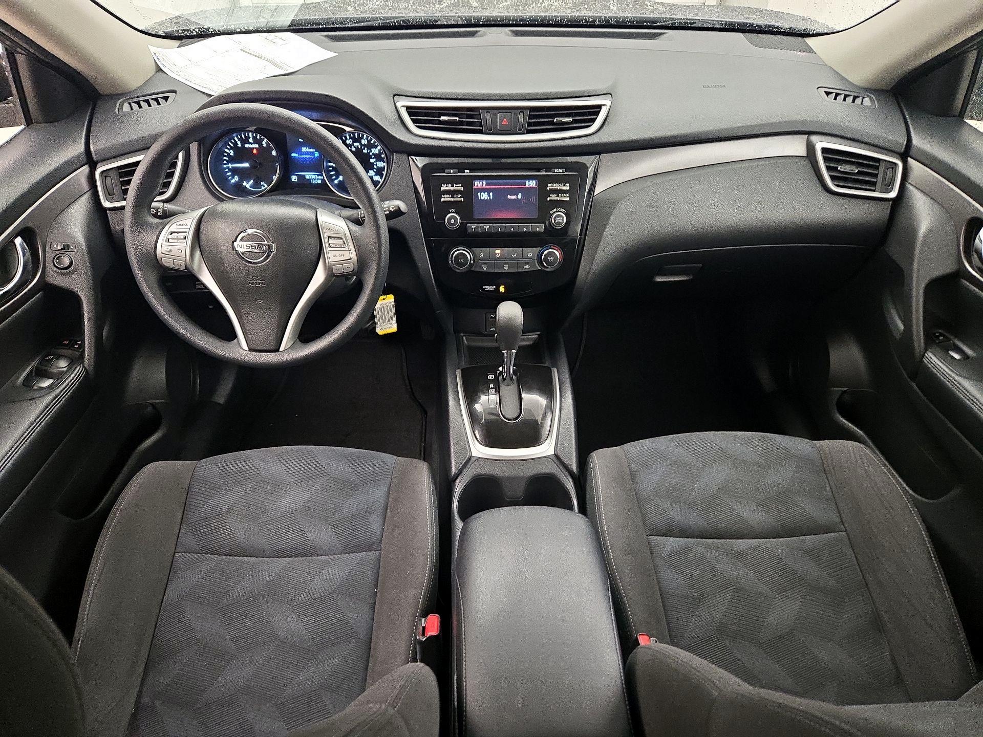 Thumbnail: 2015 Nissan Rogue - 9