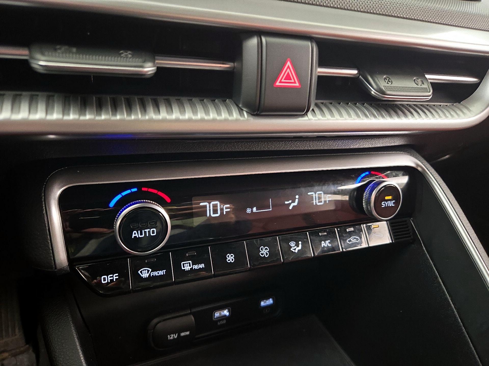 Thumbnail: 2023 Kia K5 - 16