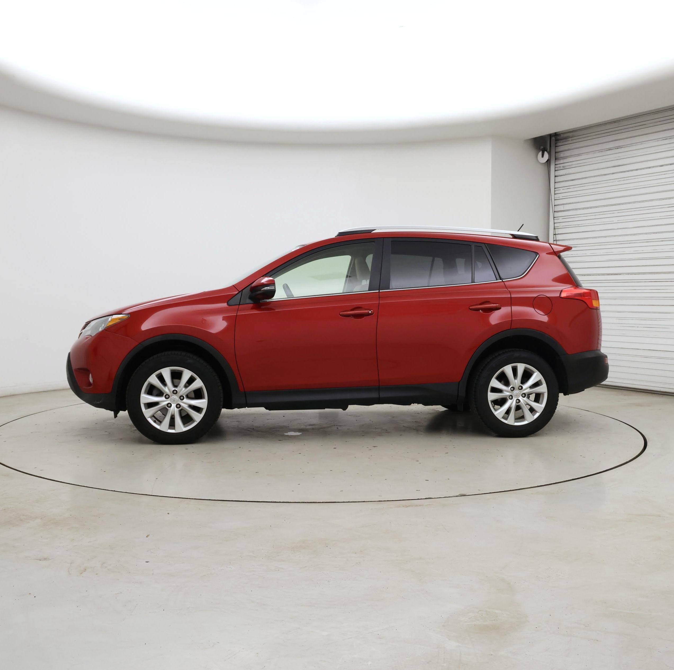 Thumbnail: 2015 Toyota RAV4 - 3