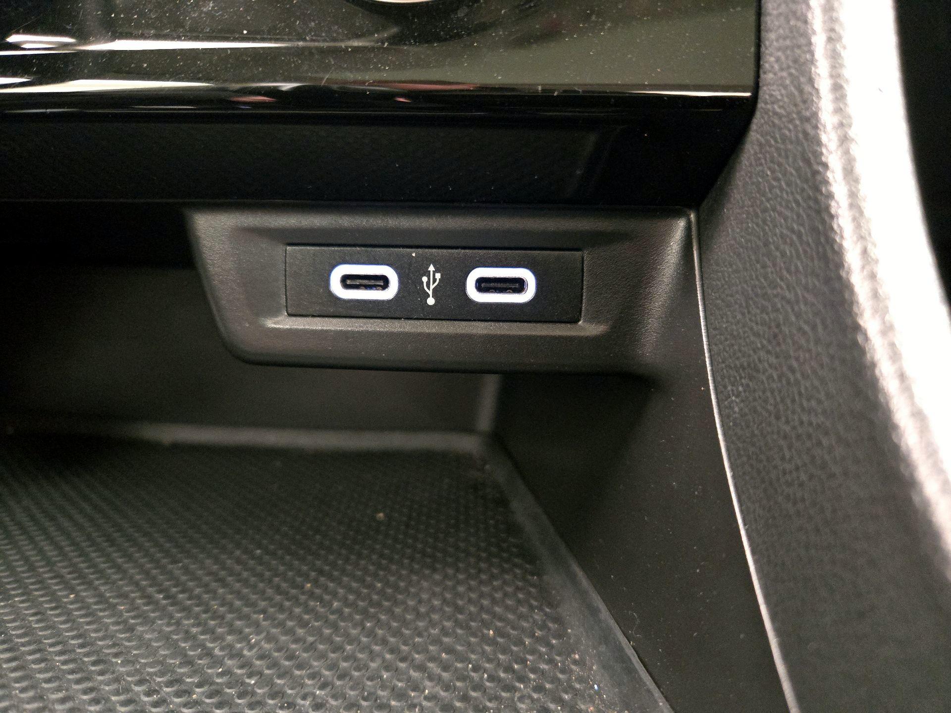 Thumbnail: 2020 Volkswagen Jetta - 18