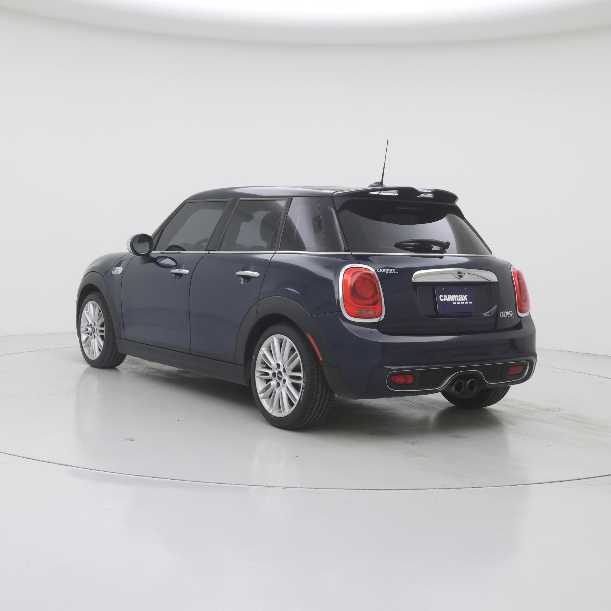 Thumbnail: 2015 MINI Cooper Hardtop - 2