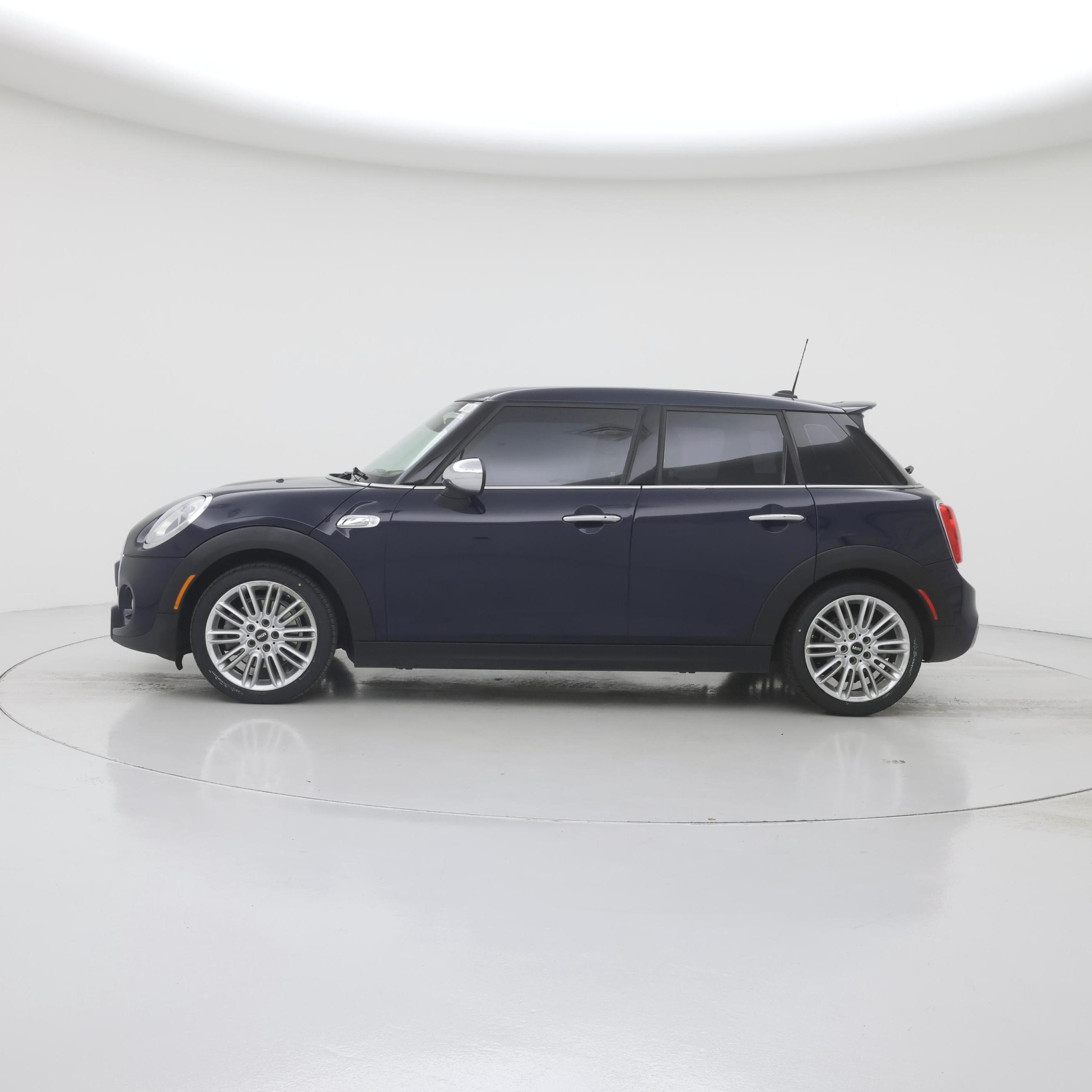 Thumbnail: 2015 MINI Cooper Hardtop - 3