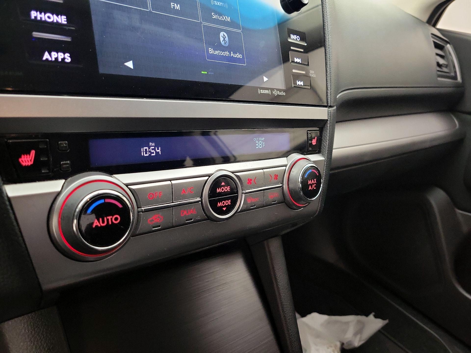 Thumbnail: 2015 Subaru Legacy - 16