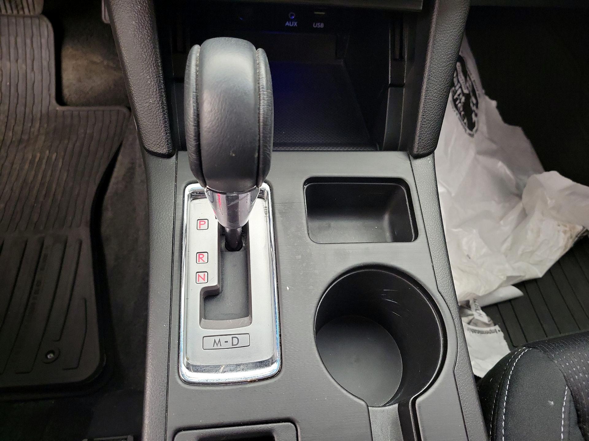 Thumbnail: 2015 Subaru Legacy - 17