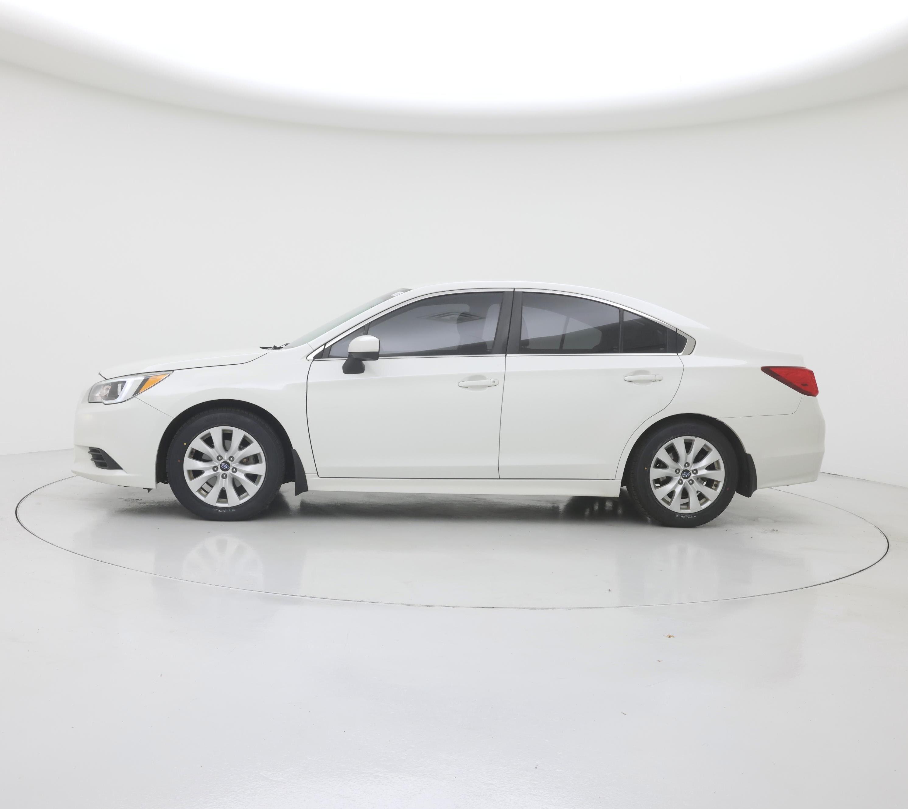 Thumbnail: 2015 Subaru Legacy - 3