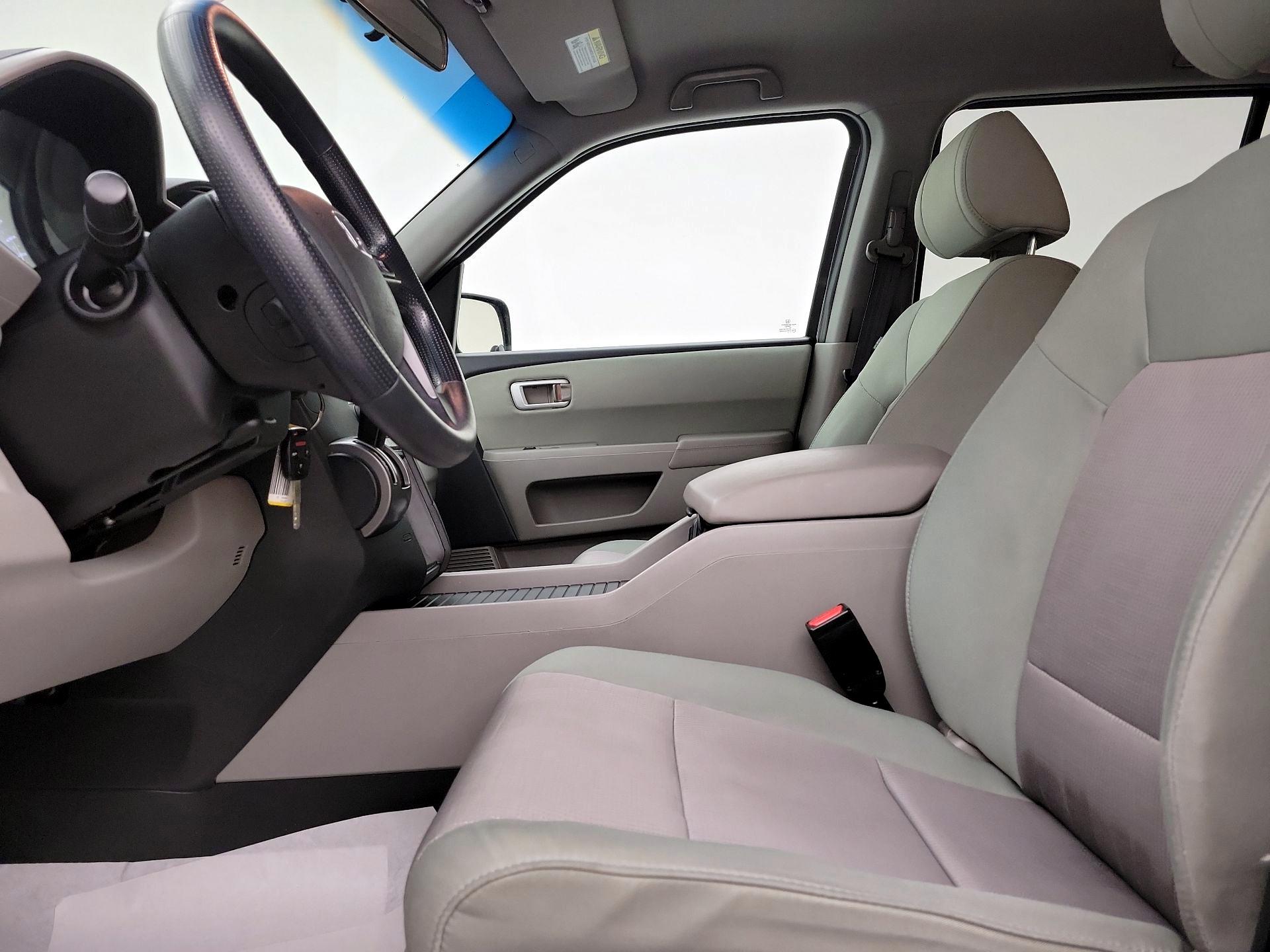 Thumbnail: 2015 Honda Pilot - 11