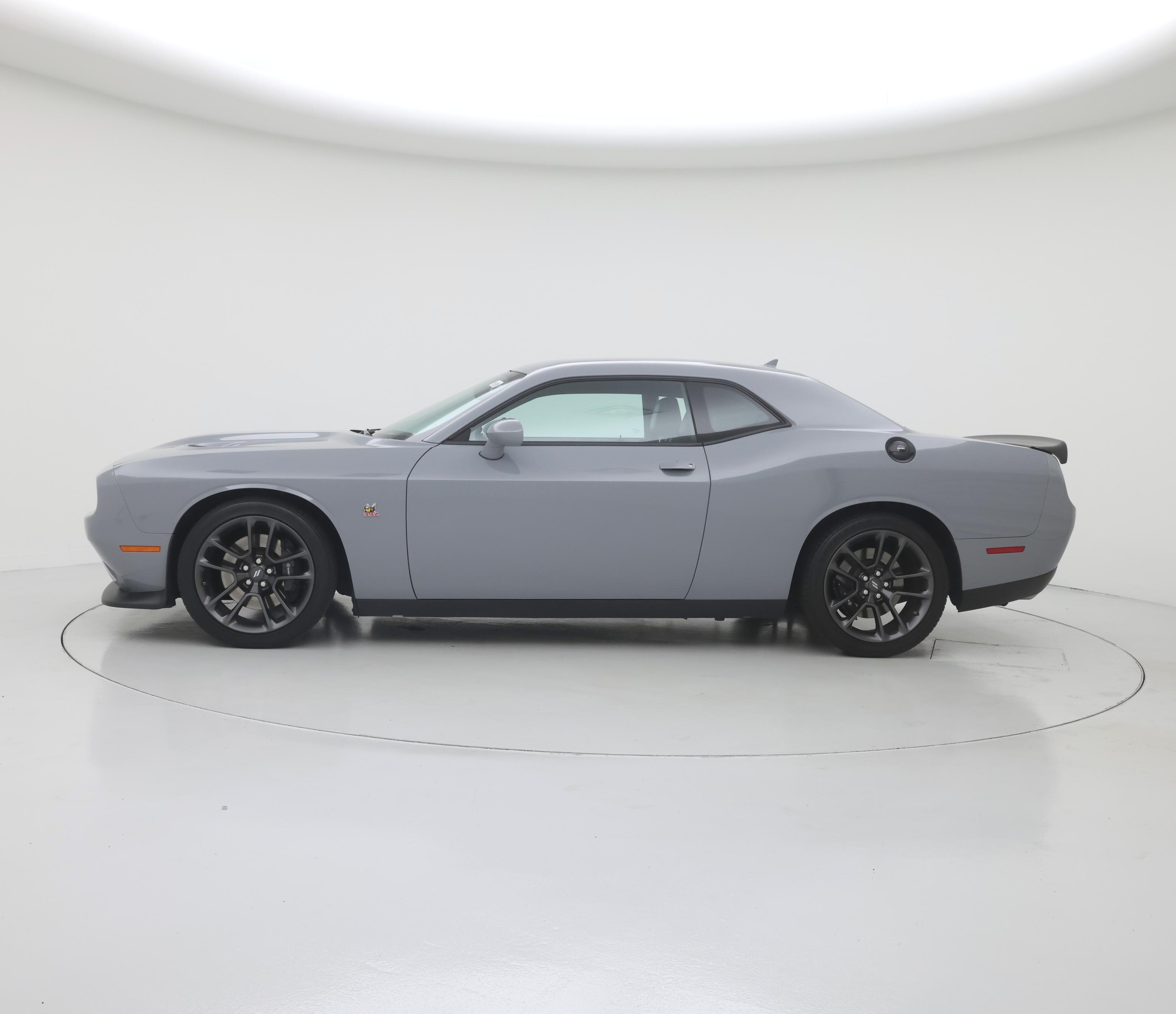 Thumbnail: 2021 Dodge Challenger - 3