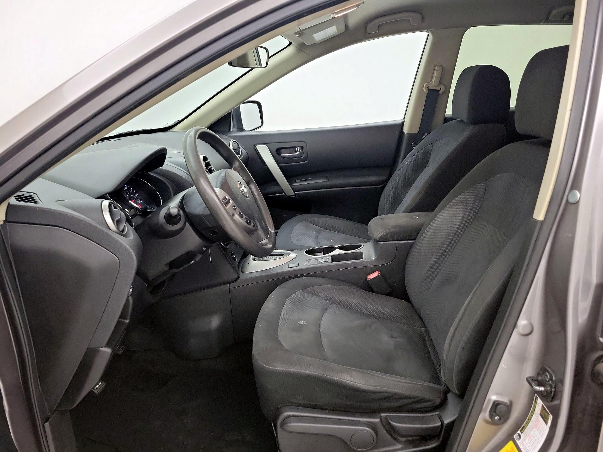 Thumbnail: 2015 Nissan Rogue - 11