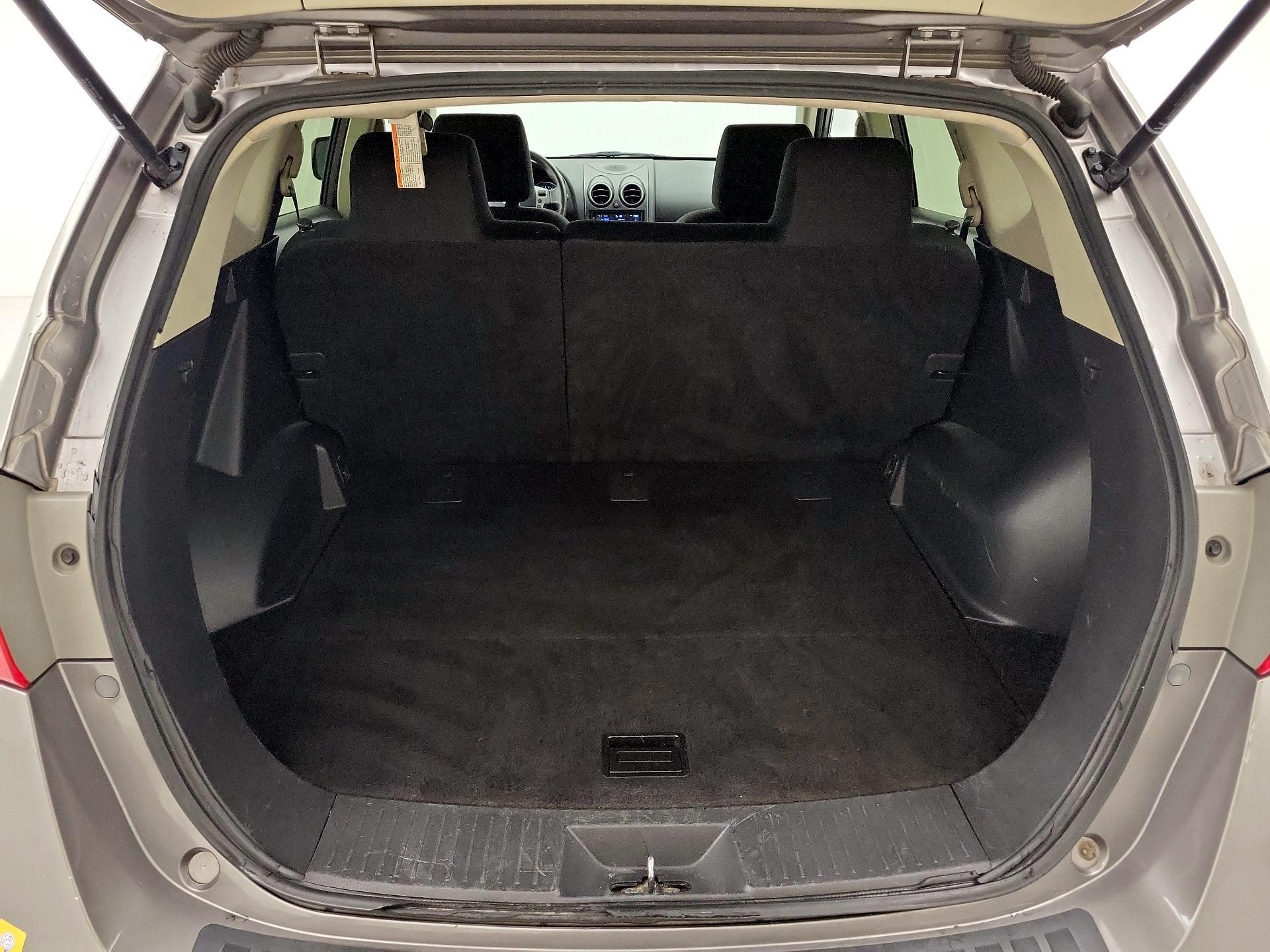 Thumbnail: 2015 Nissan Rogue - 20