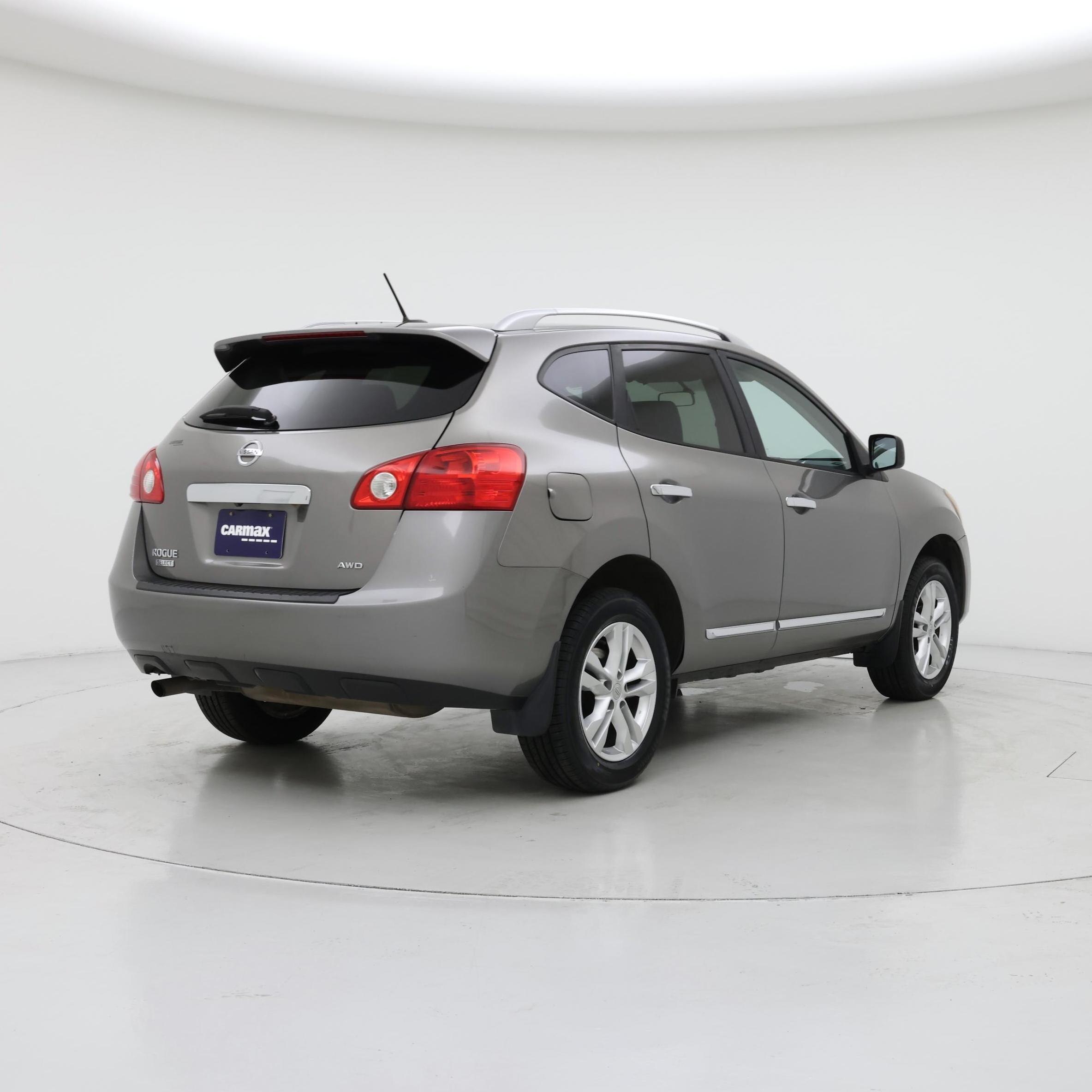 Thumbnail: 2015 Nissan Rogue - 8