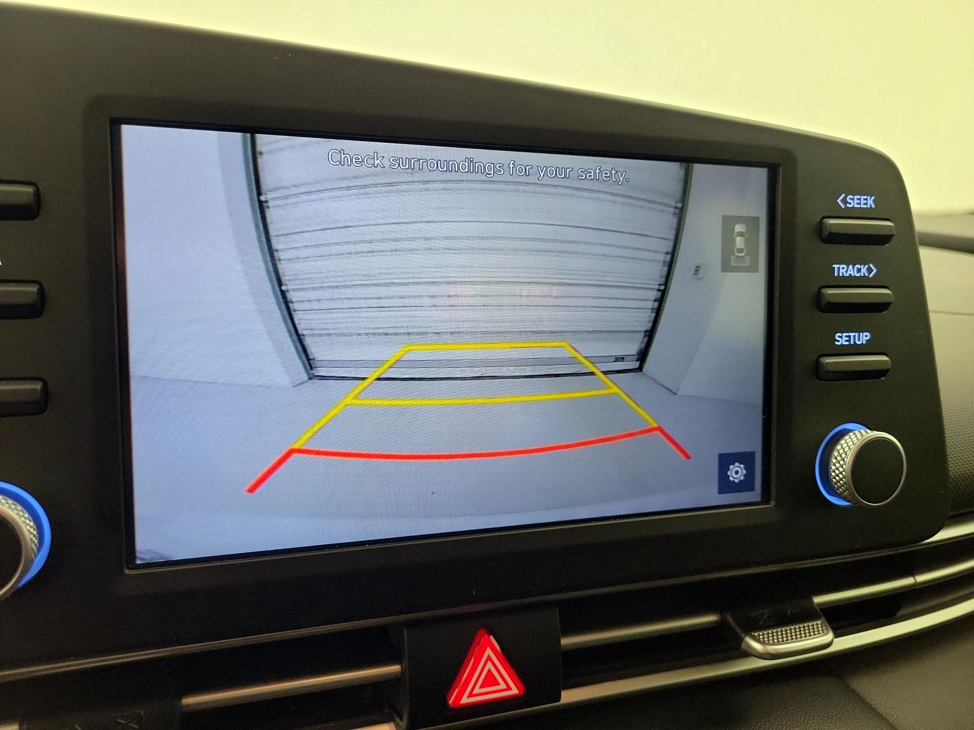 Thumbnail: 2022 Hyundai Elantra - 14