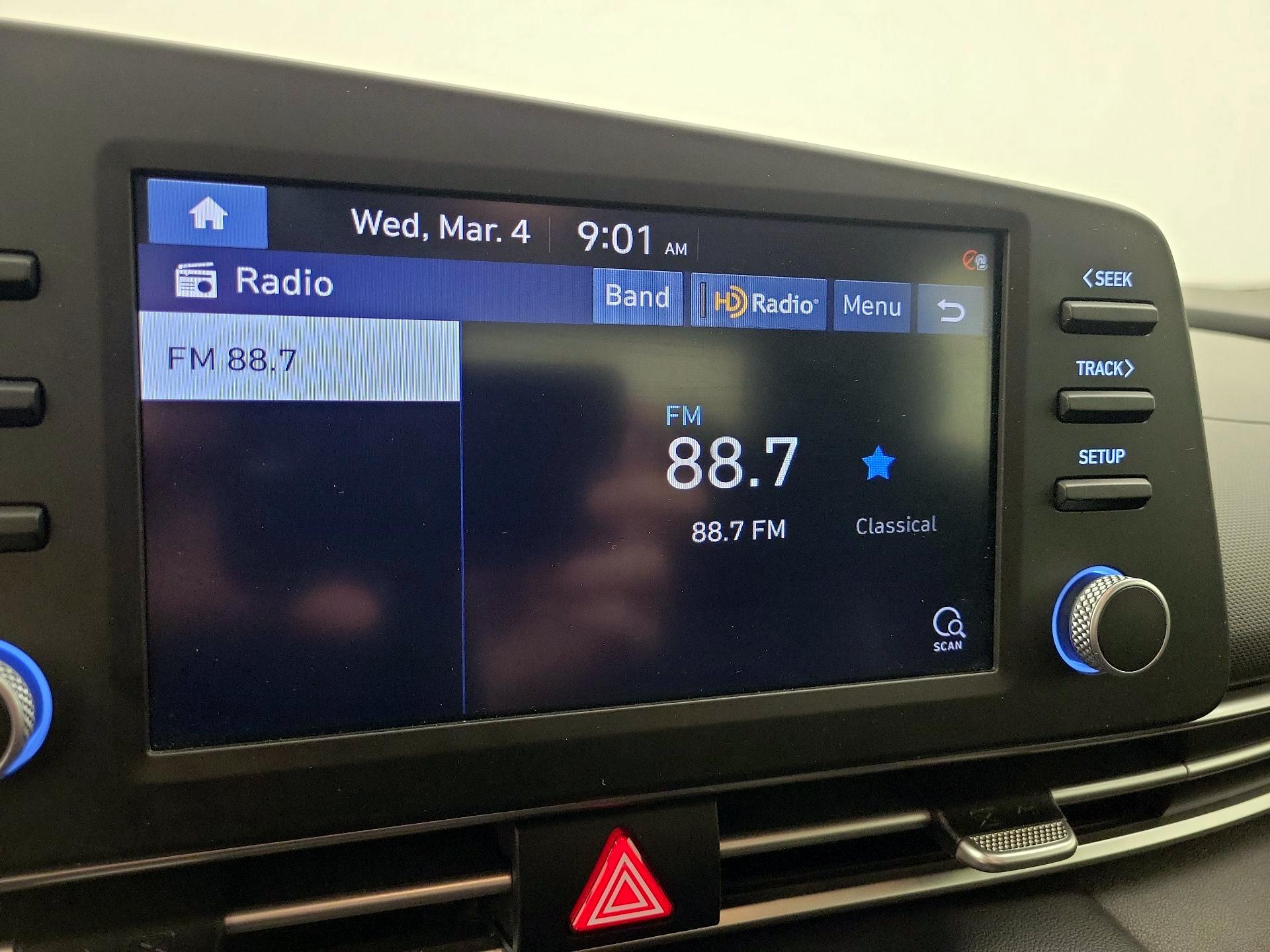 Thumbnail: 2022 Hyundai Elantra - 15