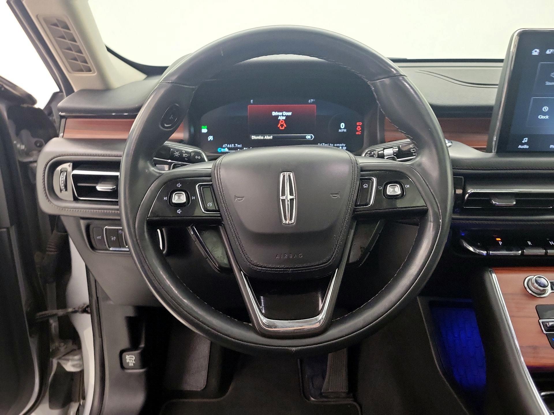 Thumbnail: 2022 Lincoln Aviator - 10