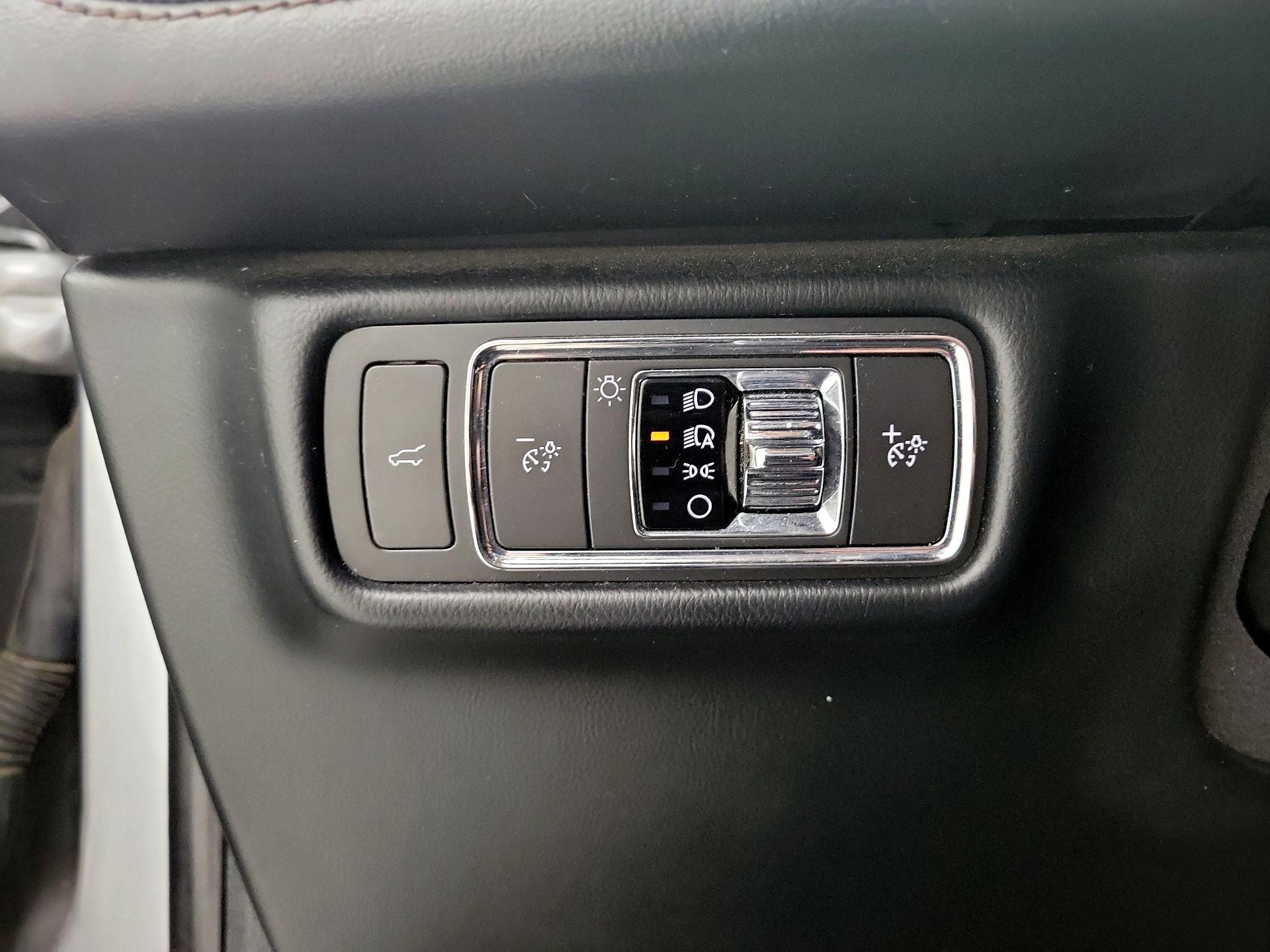 Thumbnail: 2022 Lincoln Aviator - 13