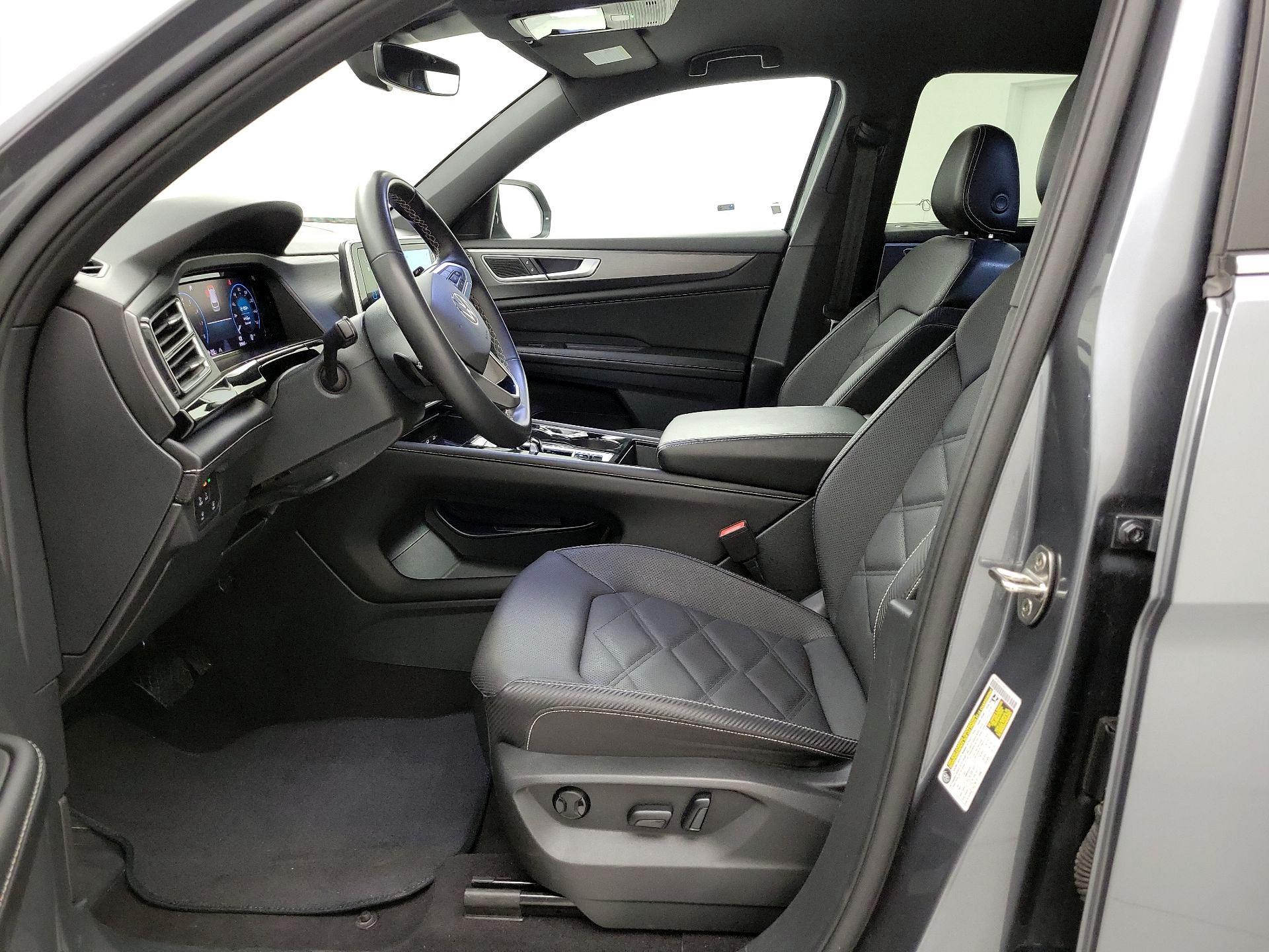 Thumbnail: 2024 Volkswagen Atlas - 11