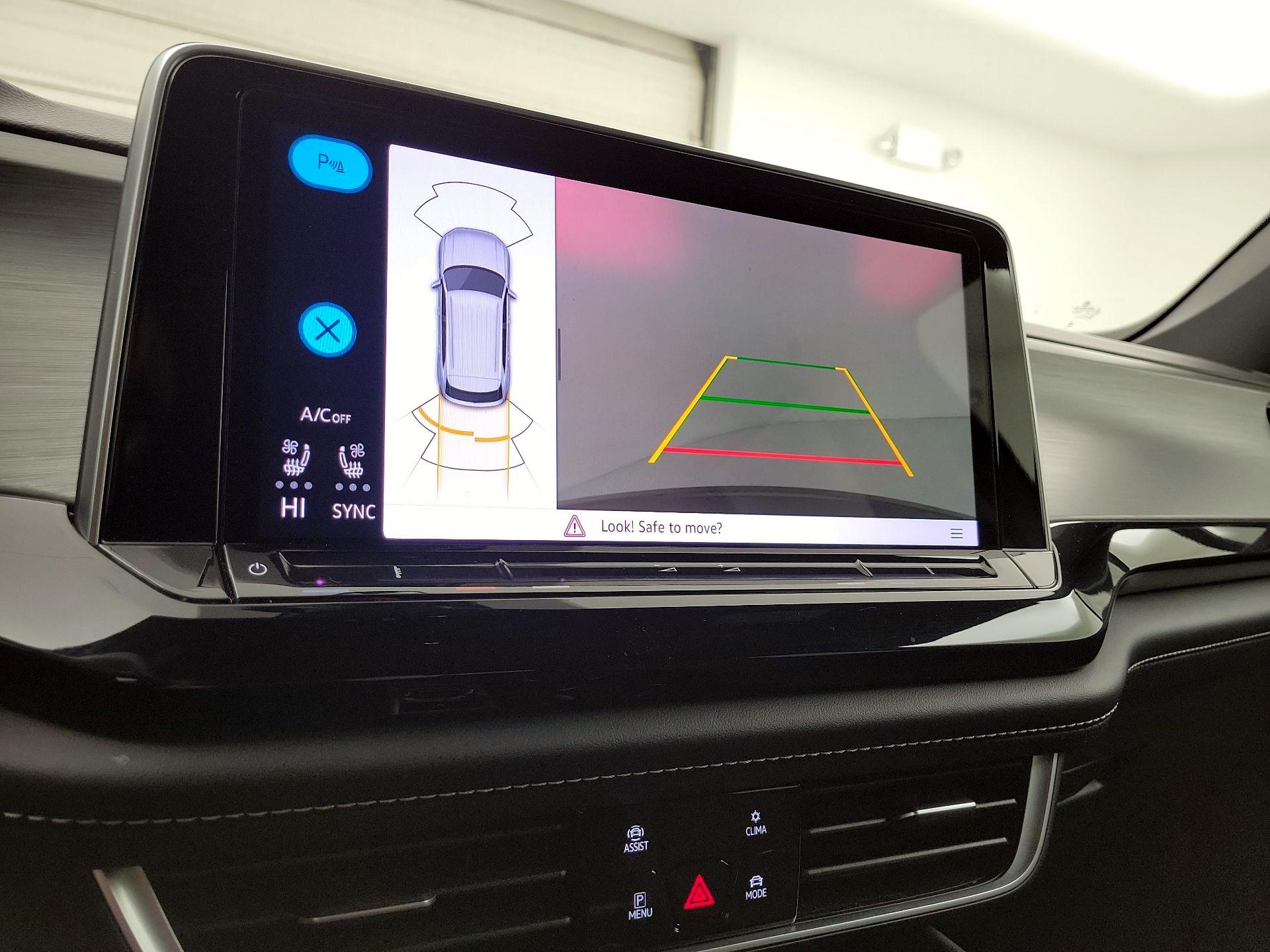 Thumbnail: 2024 Volkswagen Atlas - 14