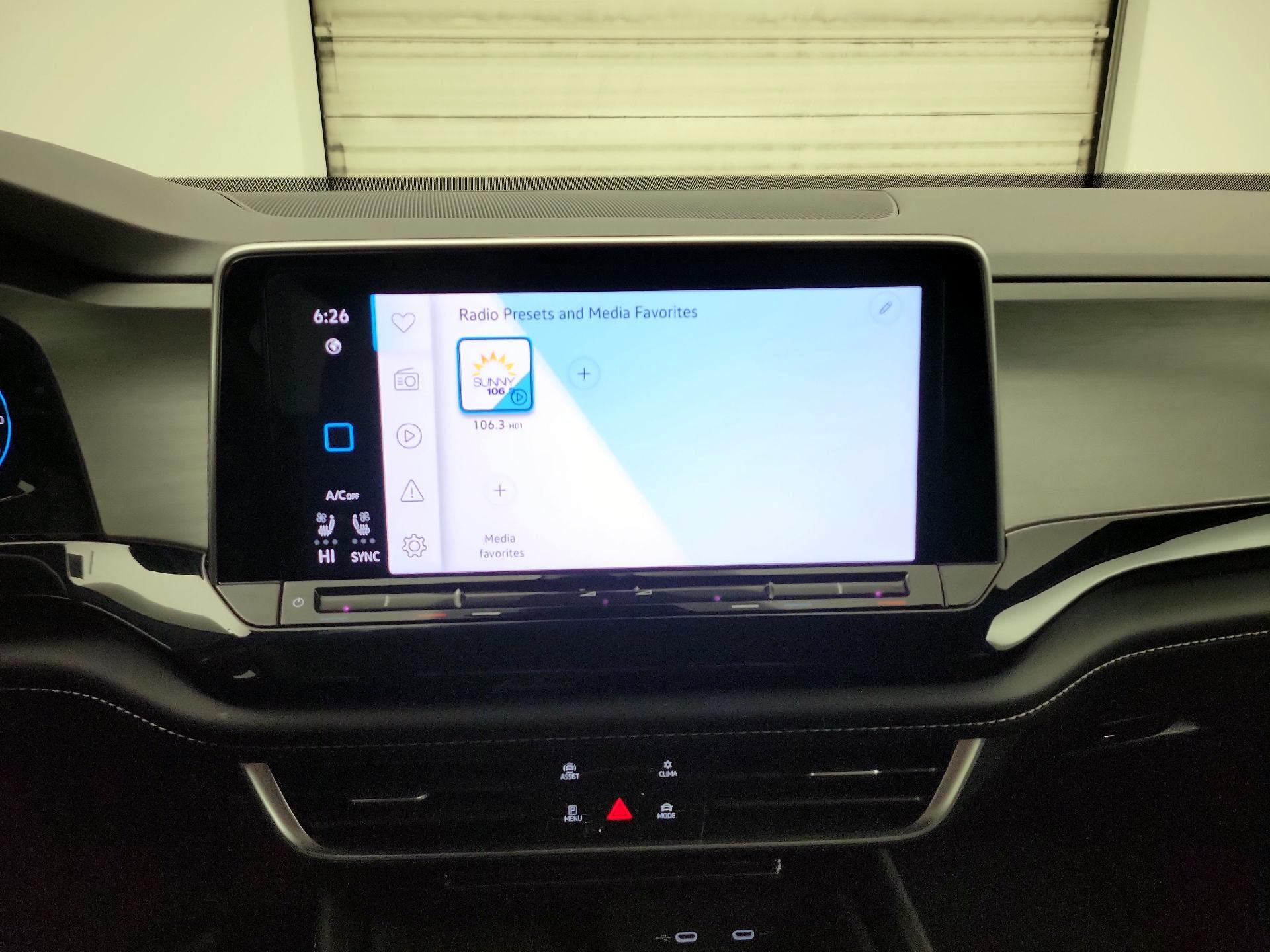 Thumbnail: 2024 Volkswagen Atlas - 15