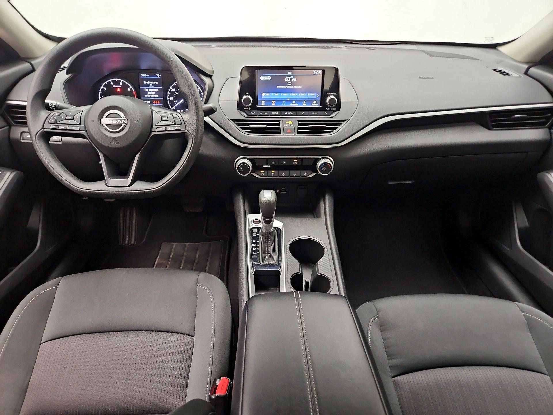 Thumbnail: 2024 Nissan Altima - 9