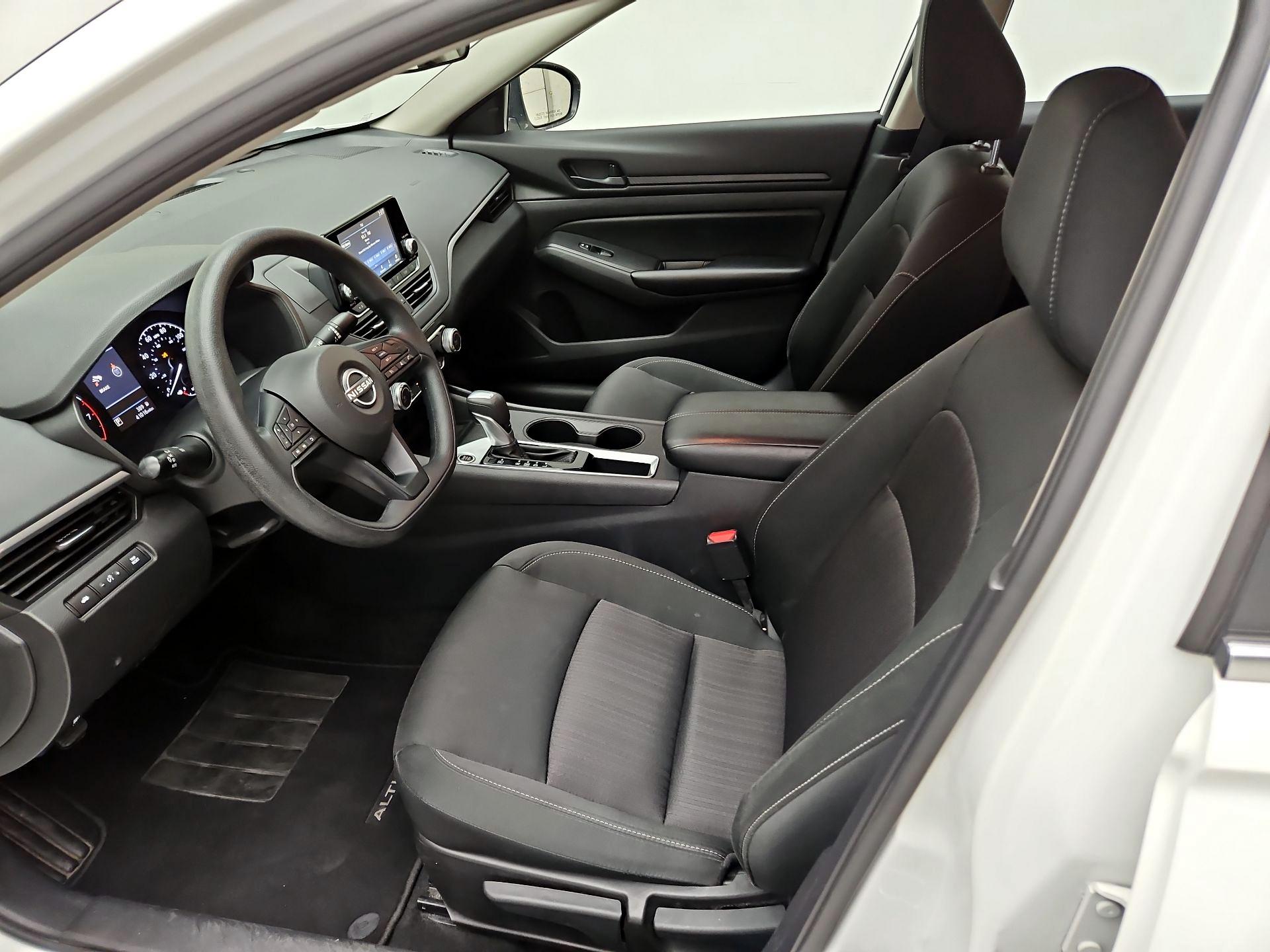 Thumbnail: 2024 Nissan Altima - 11