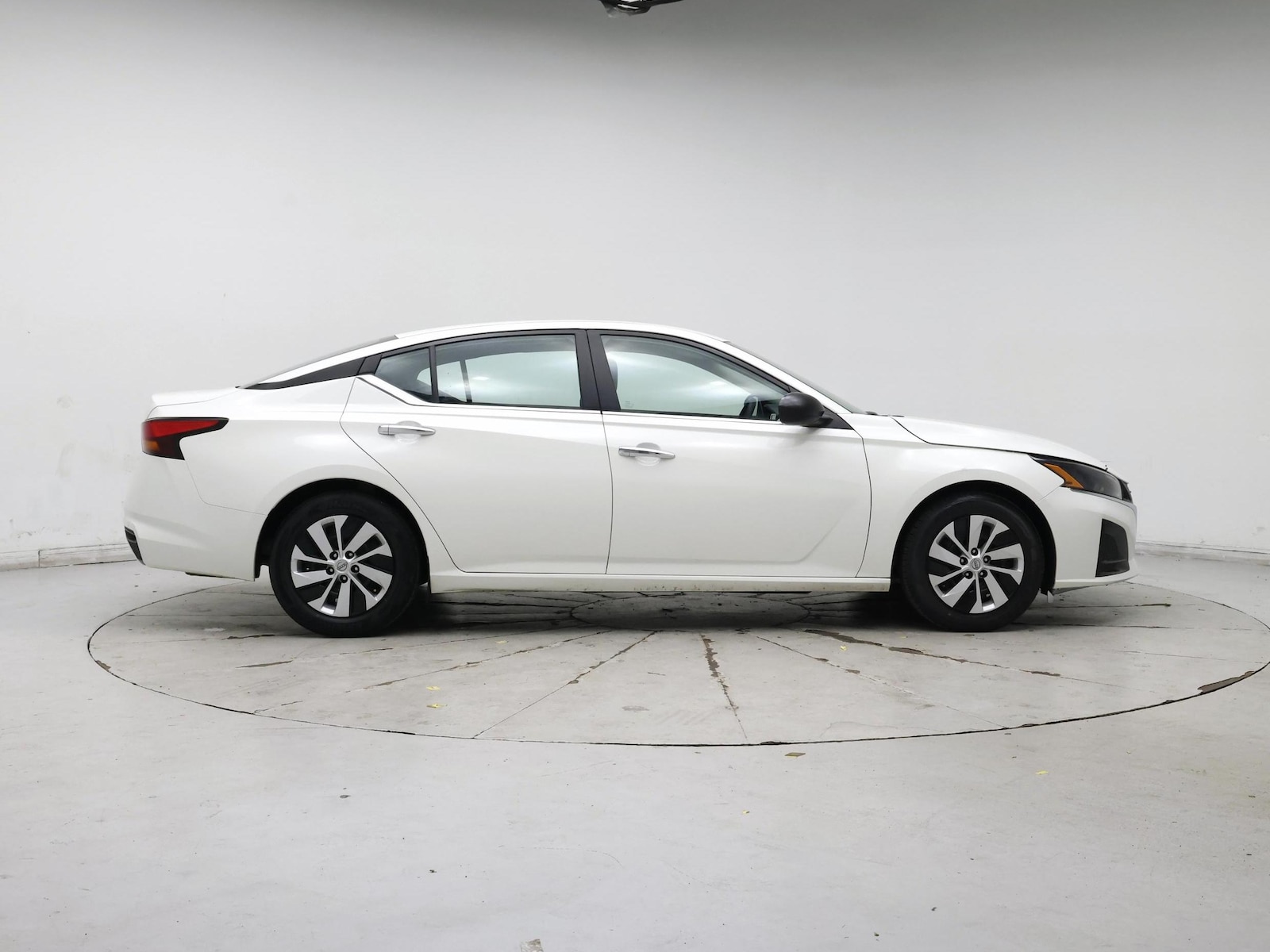 2024 Nissan Altima S - Photo 8
