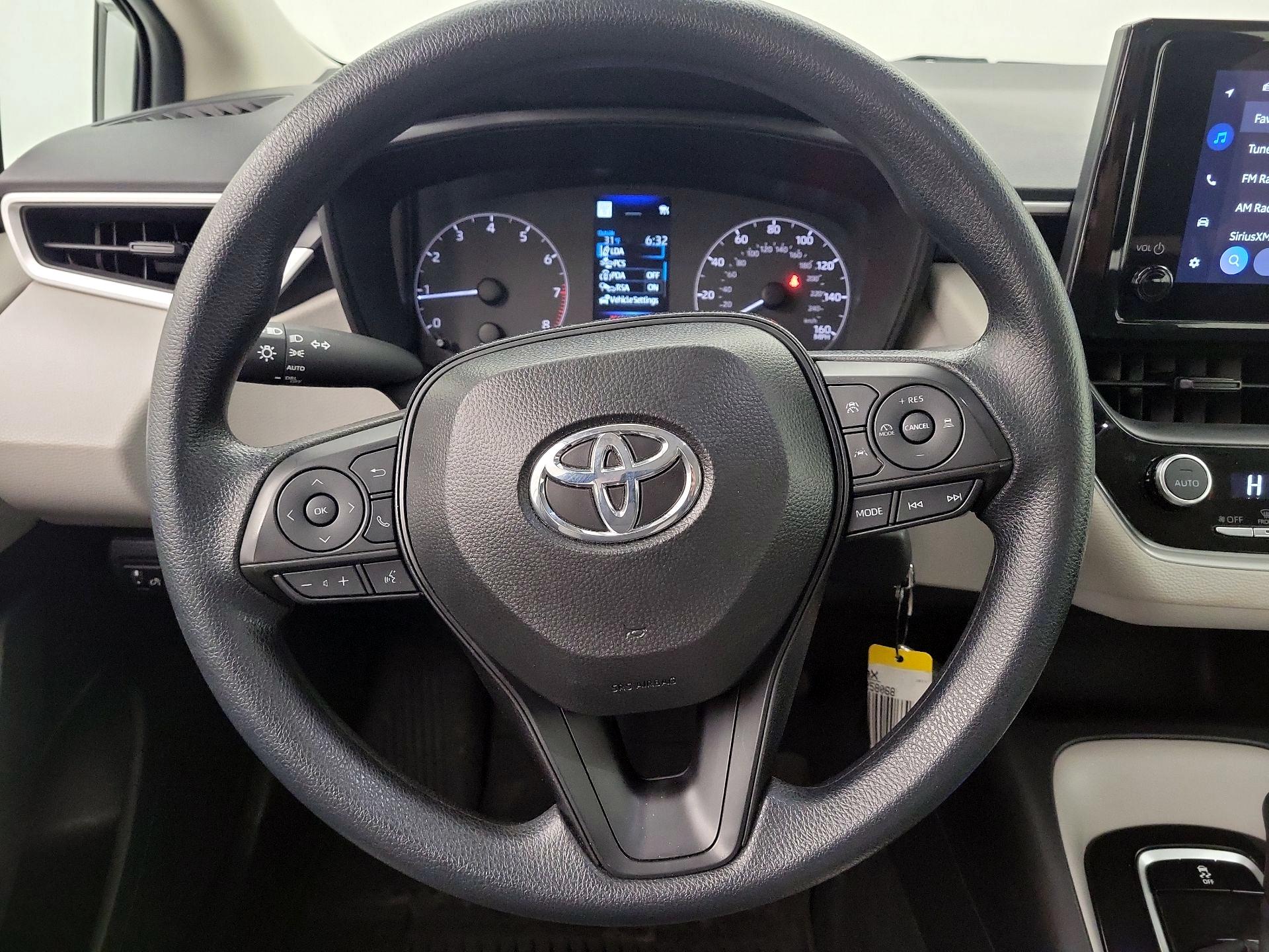 Thumbnail: 2025 Toyota Corolla - 10