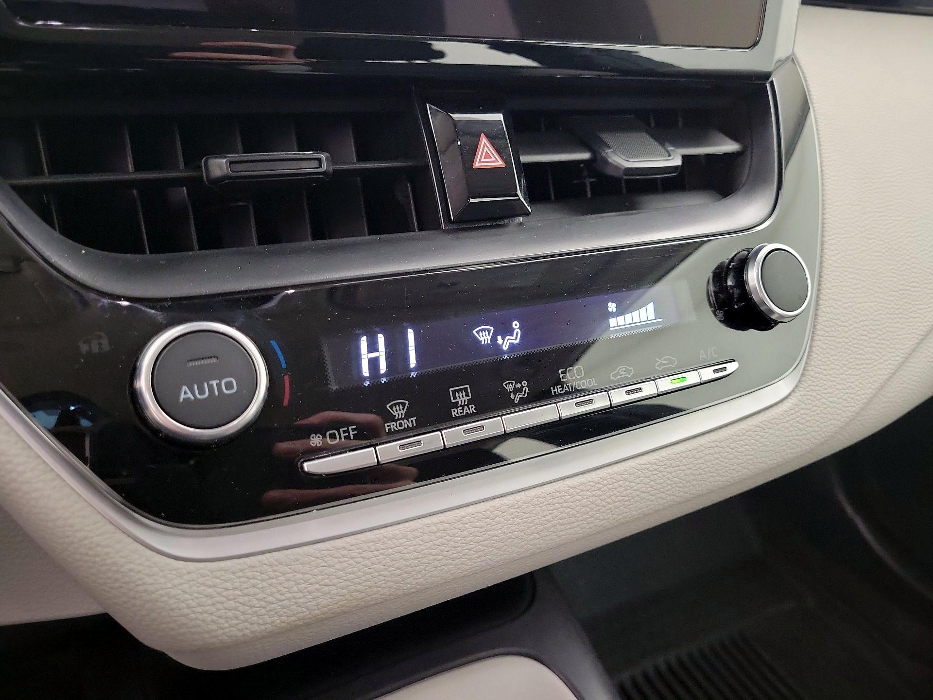 Thumbnail: 2025 Toyota Corolla - 16