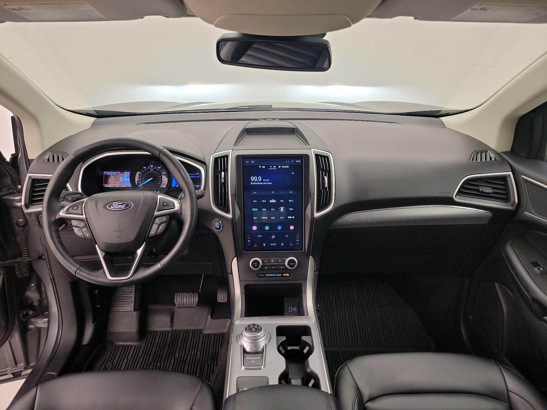 Thumbnail: 2021 Ford Edge - 9