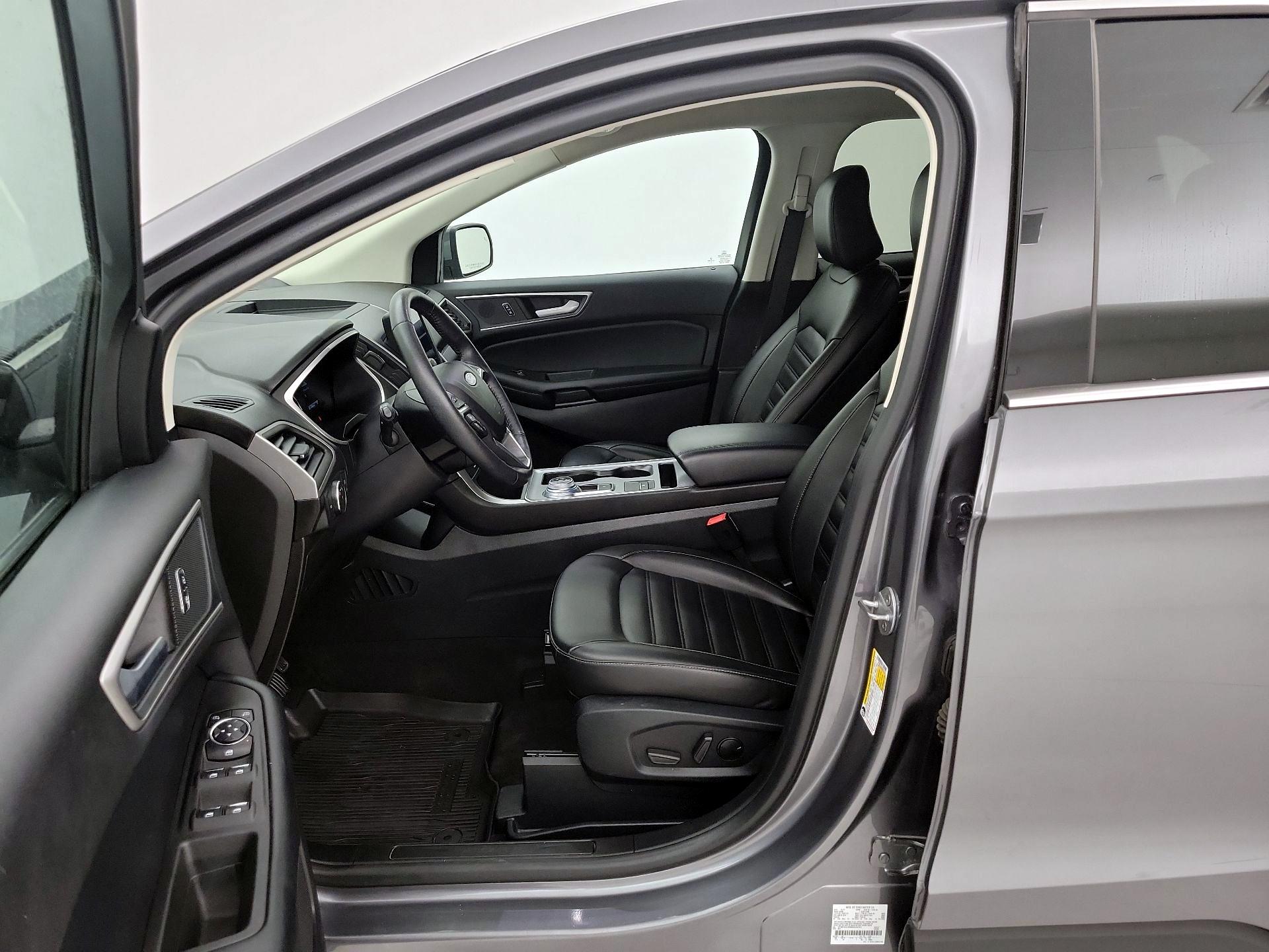 Thumbnail: 2021 Ford Edge - 11