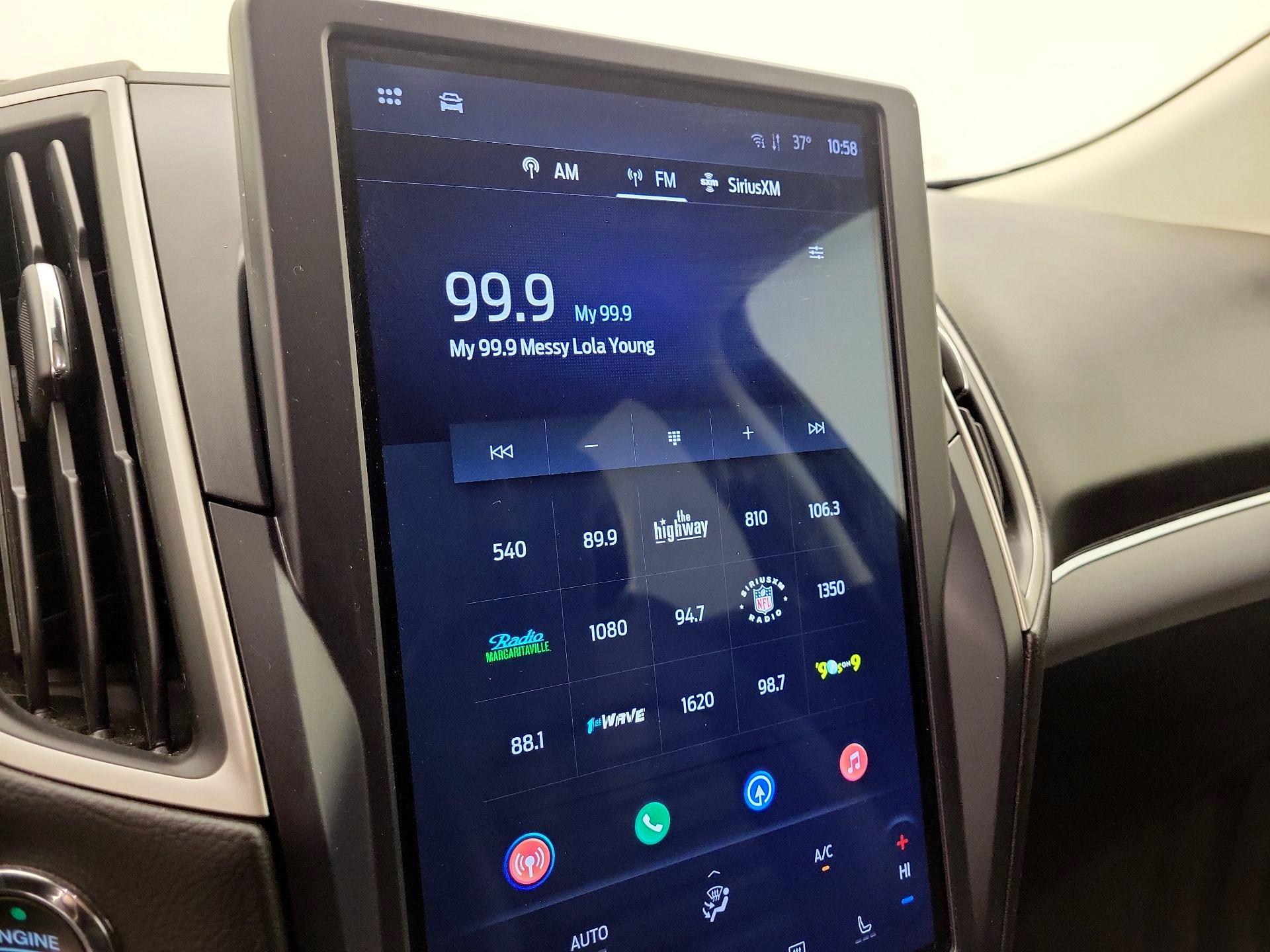 Thumbnail: 2021 Ford Edge - 15