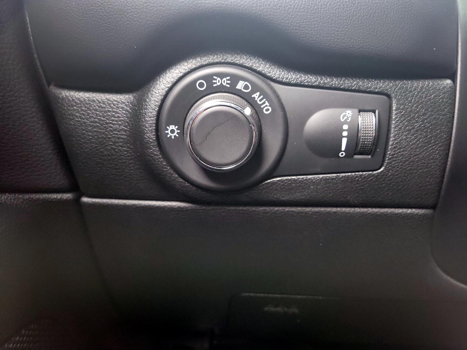 Thumbnail: 2025 Dodge Durango - 13