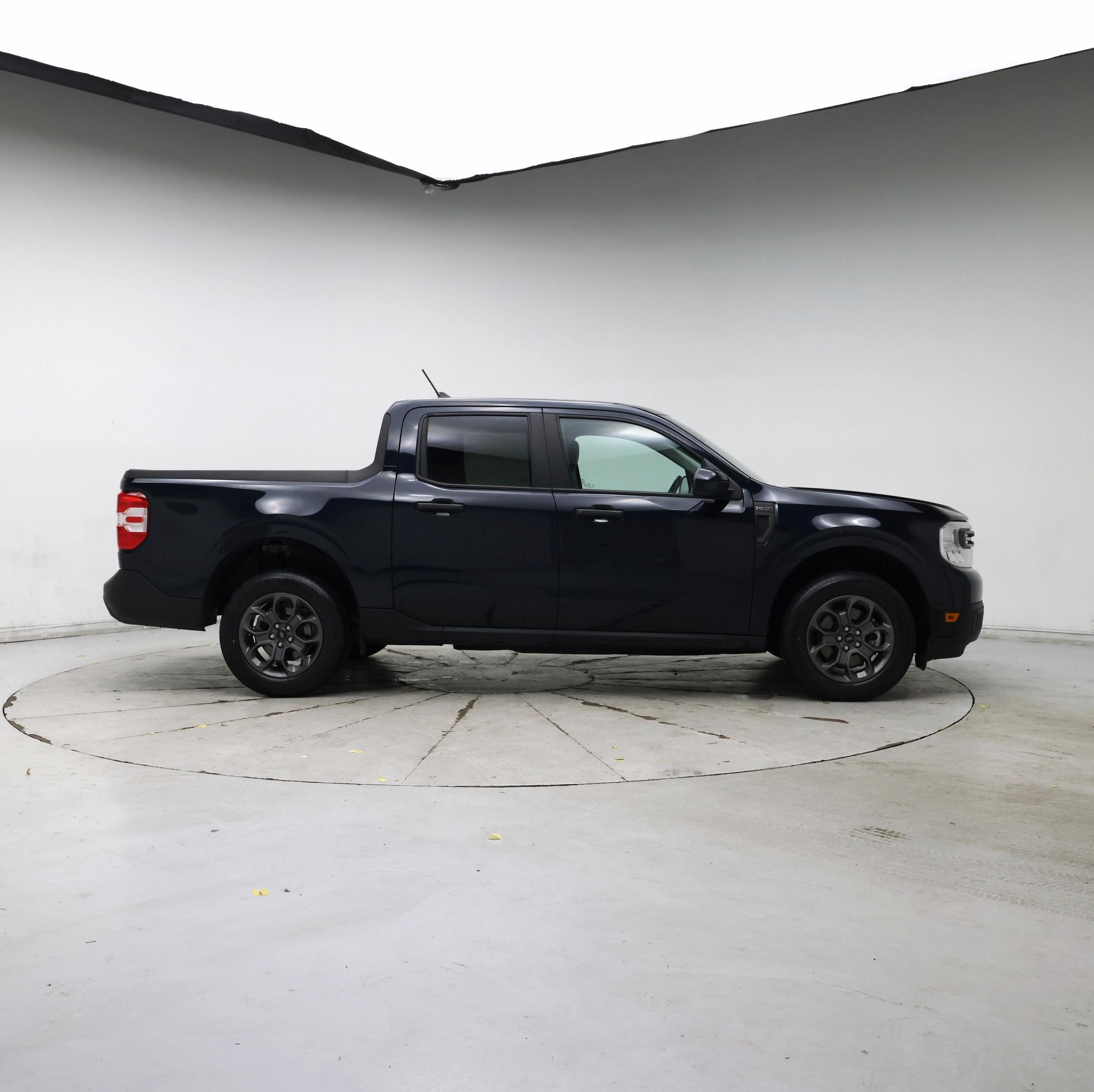 Thumbnail: 2023 Ford Maverick - 7