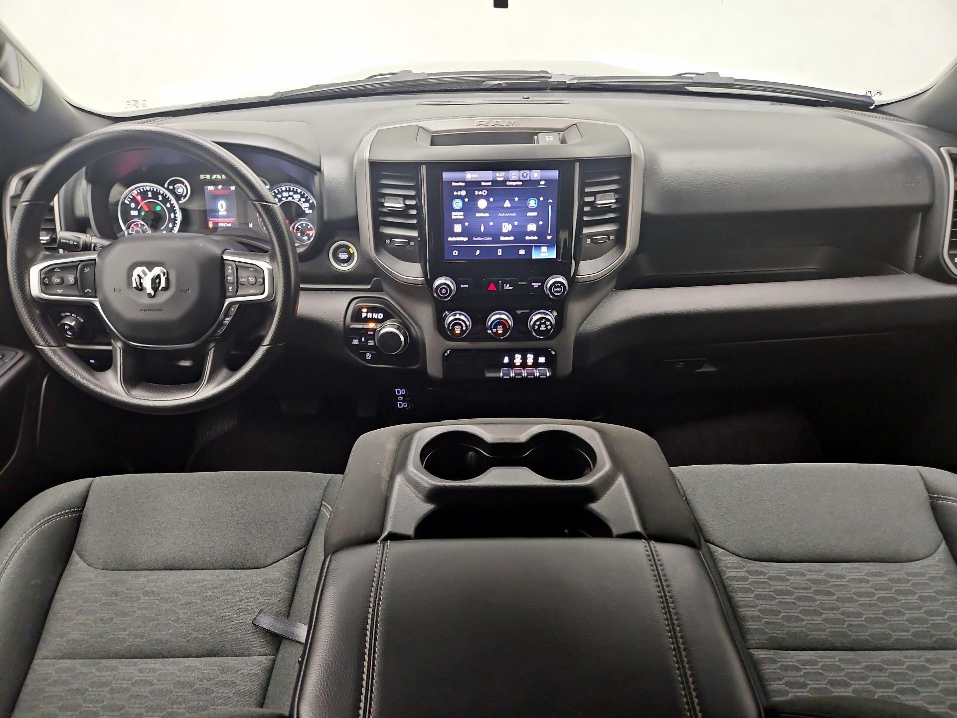 Thumbnail: 2025 RAM 1500 - 9