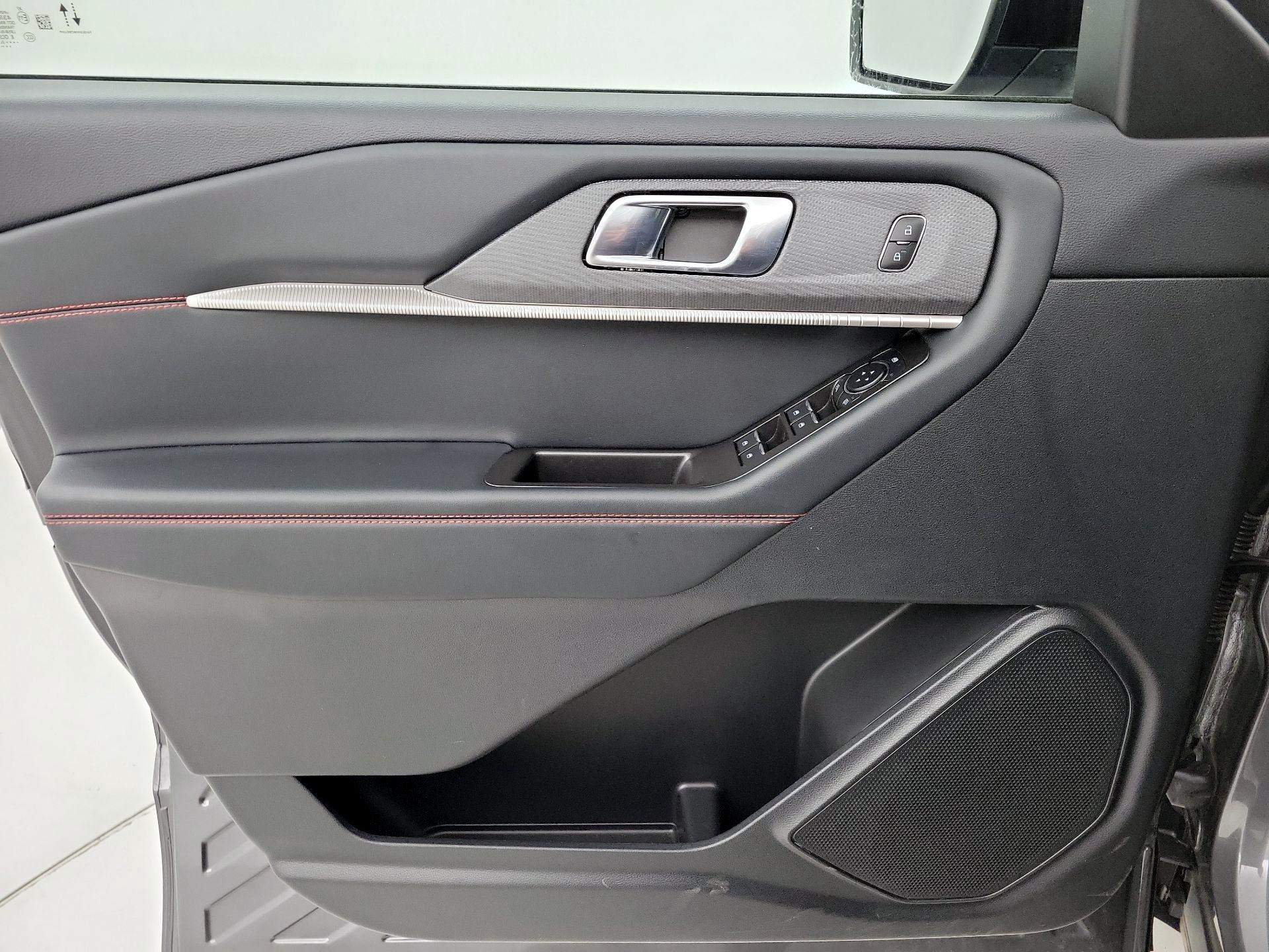 Thumbnail: 2025 Ford Explorer - 12