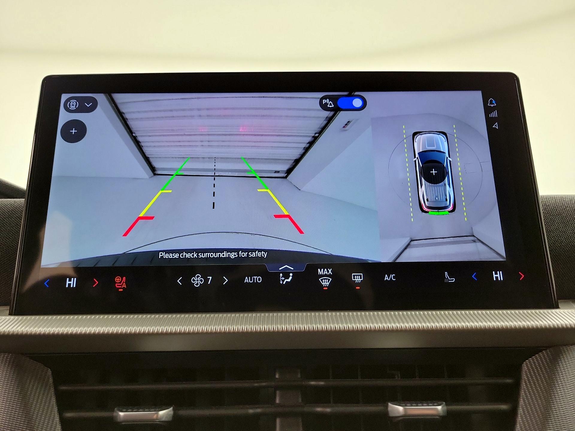 Thumbnail: 2025 Ford Explorer - 14