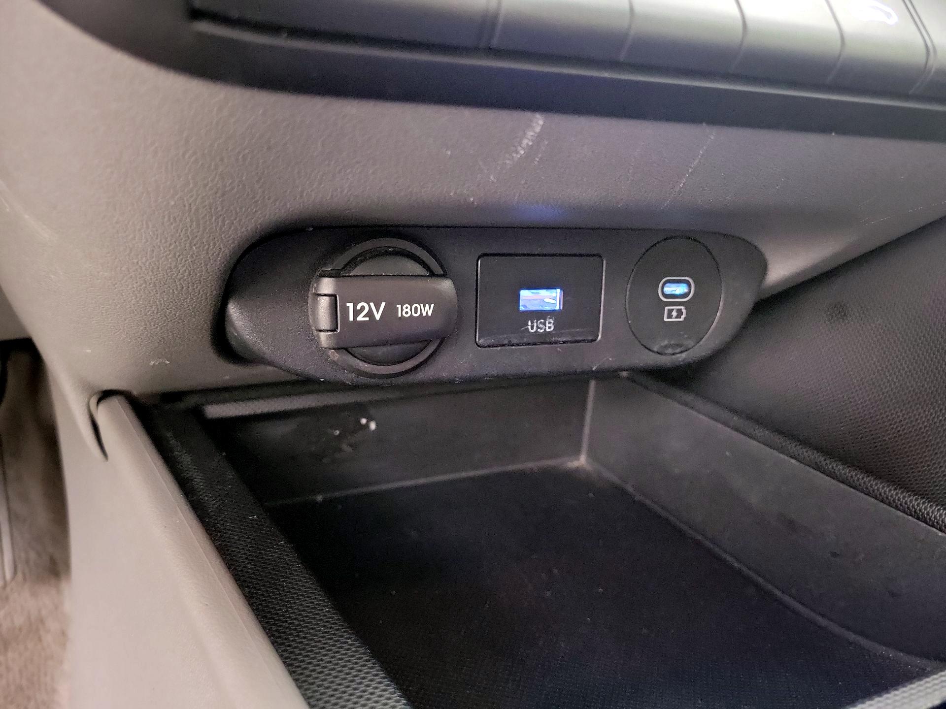 Thumbnail: 2024 Hyundai Elantra - 19