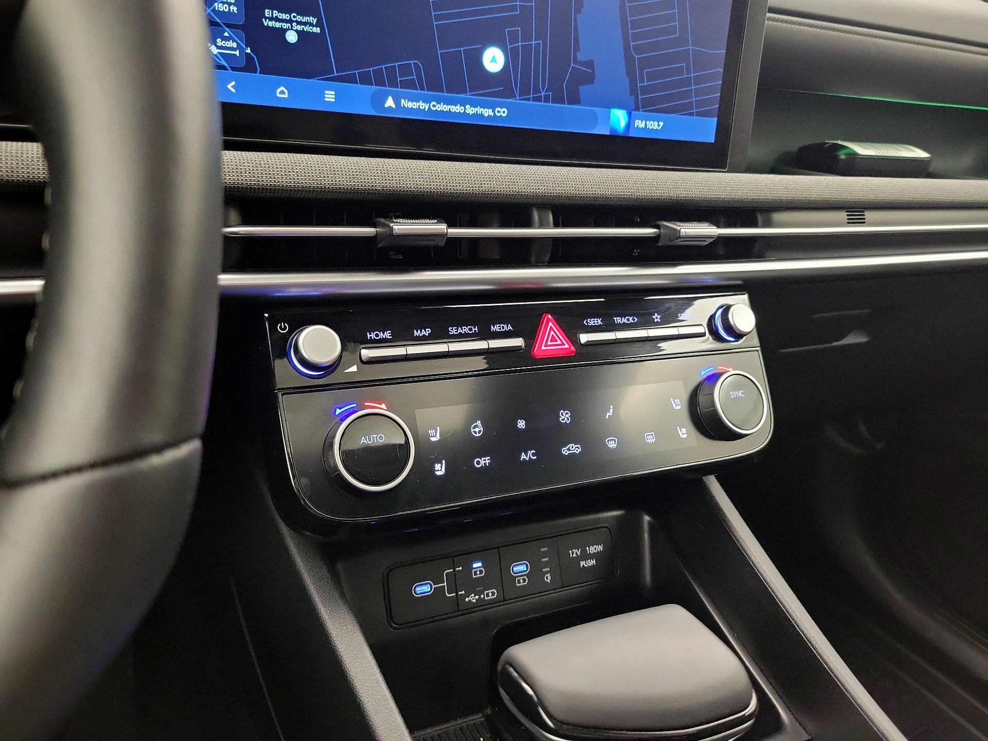 Thumbnail: 2025 Hyundai Santa Cruz - 17