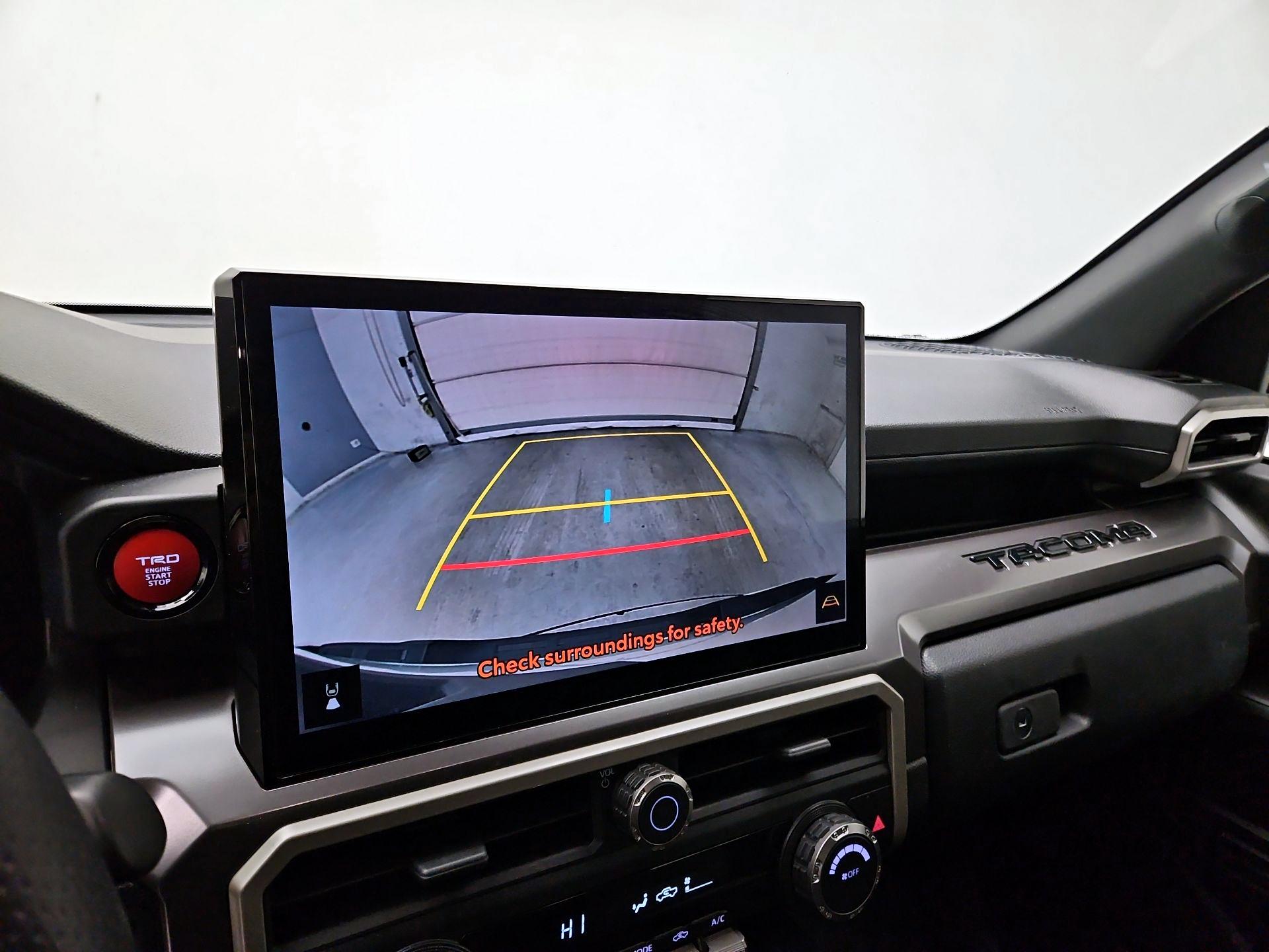 Thumbnail: 2025 Toyota Tacoma - 15