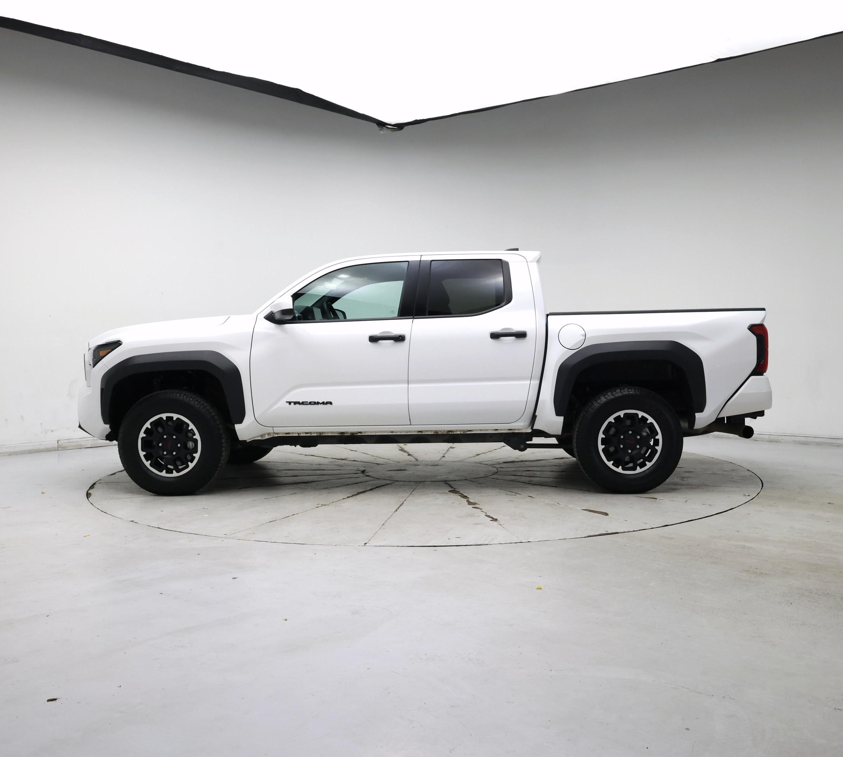 Thumbnail: 2025 Toyota Tacoma - 3