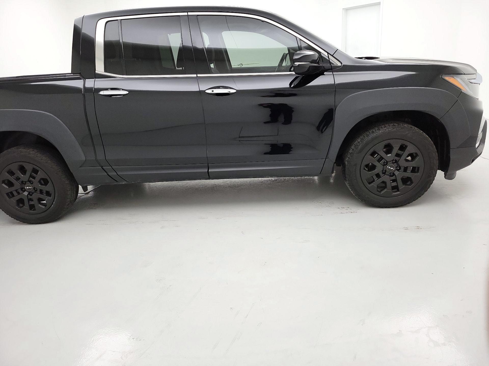 Thumbnail: 2023 Honda Ridgeline - 4