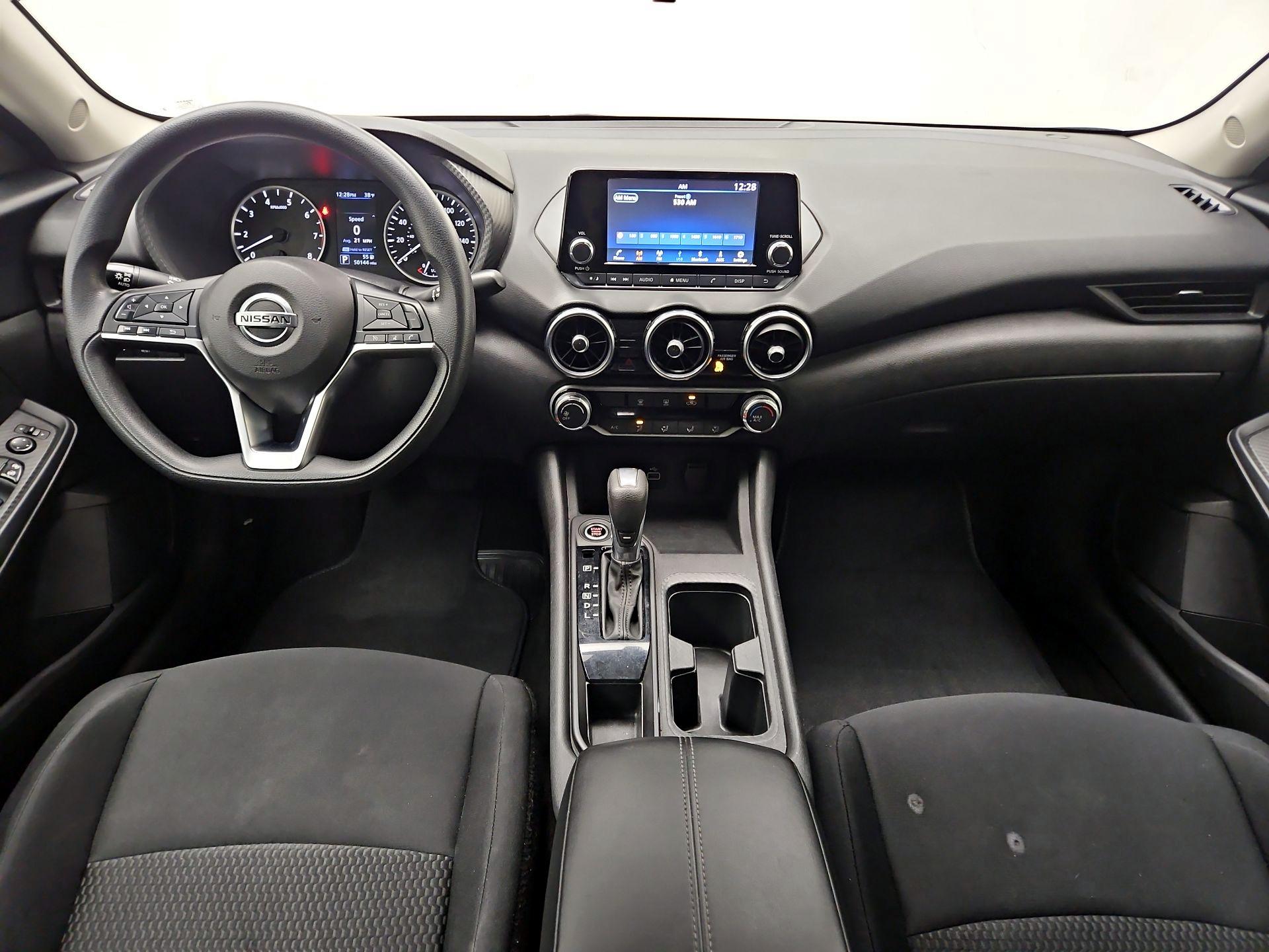 Thumbnail: 2023 Nissan Sentra - 9