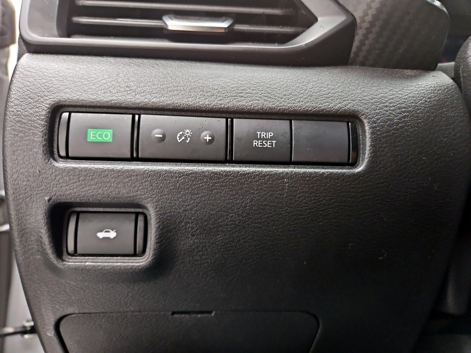 Thumbnail: 2023 Nissan Sentra - 13