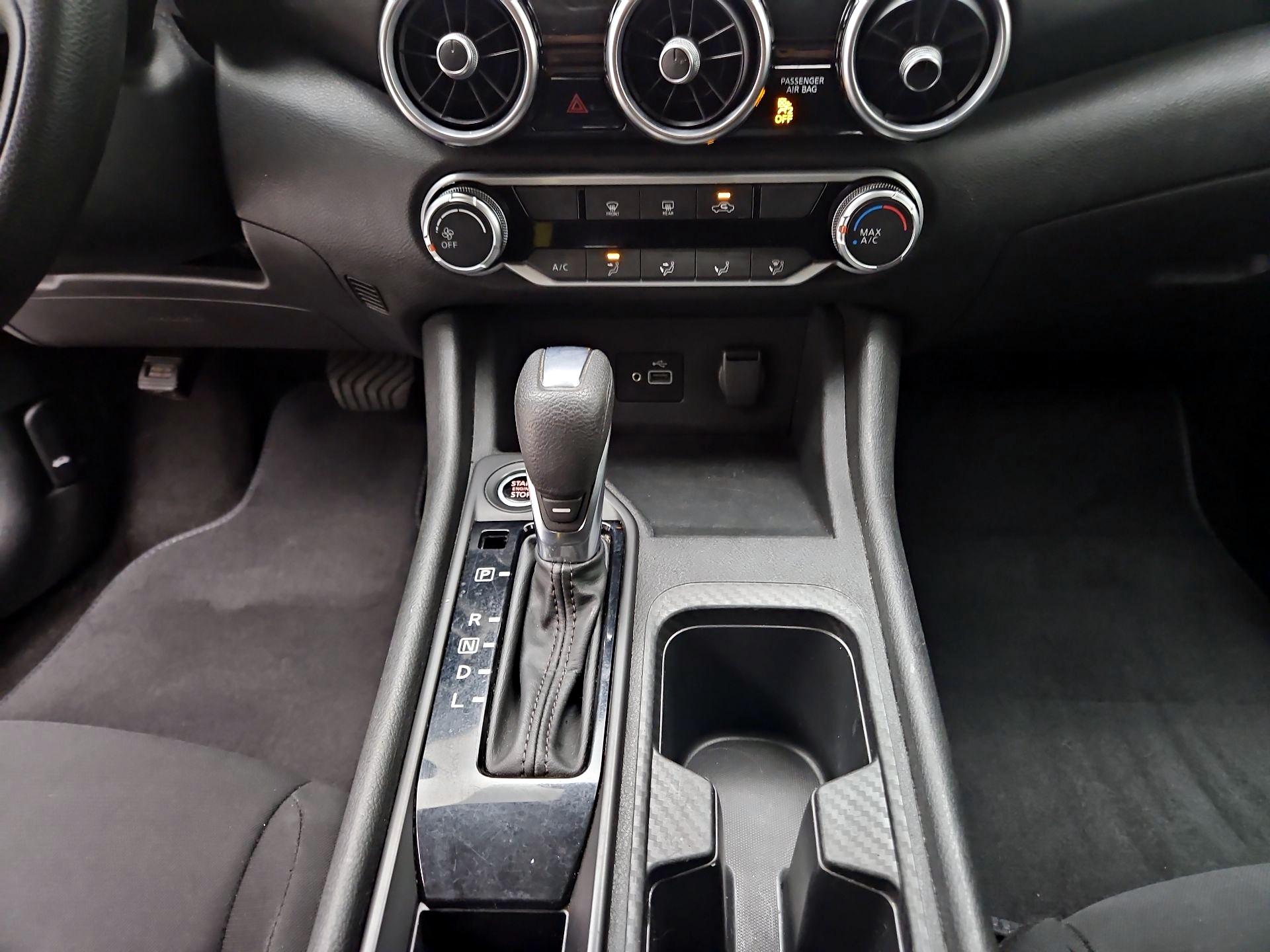 Thumbnail: 2023 Nissan Sentra - 17