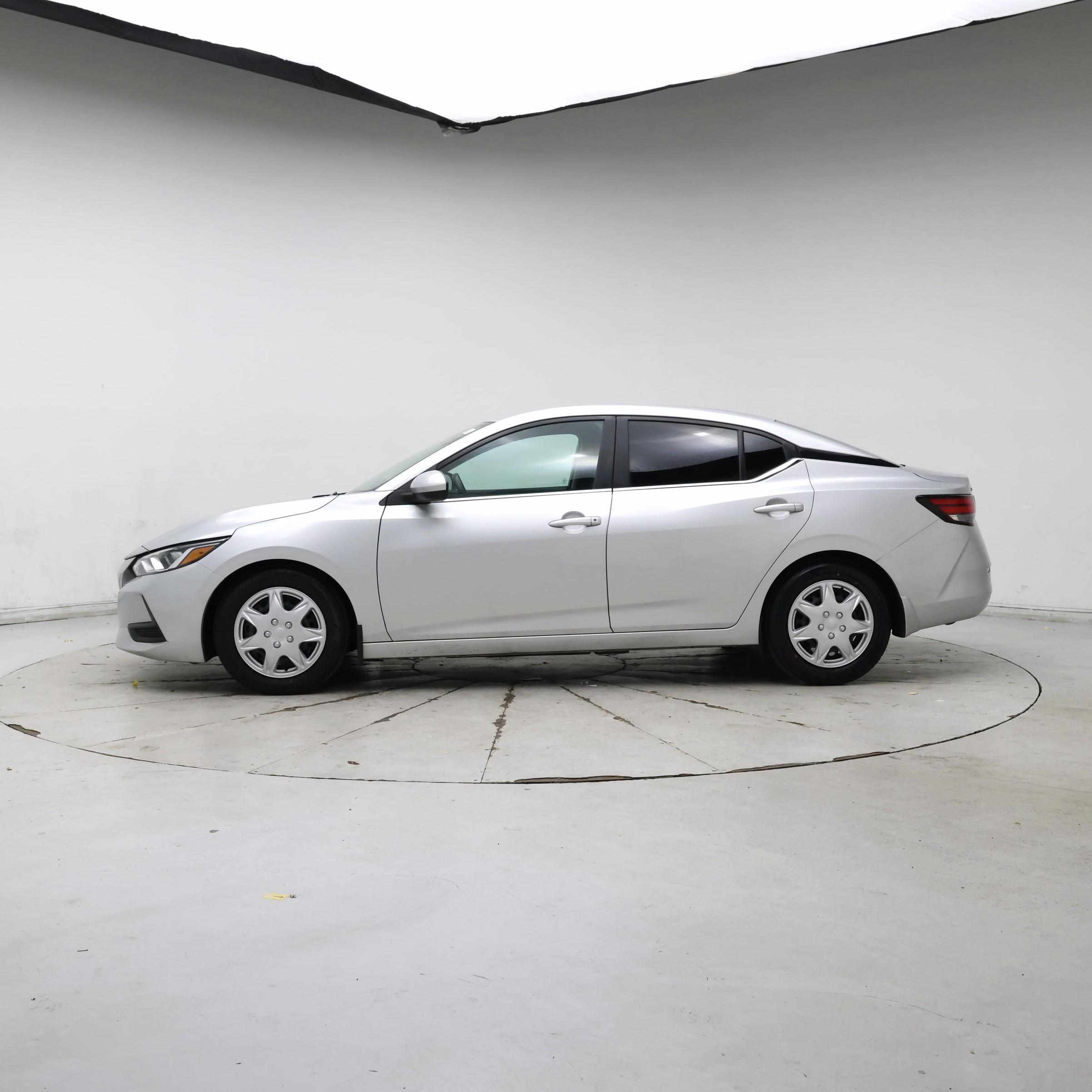 Thumbnail: 2023 Nissan Sentra - 3