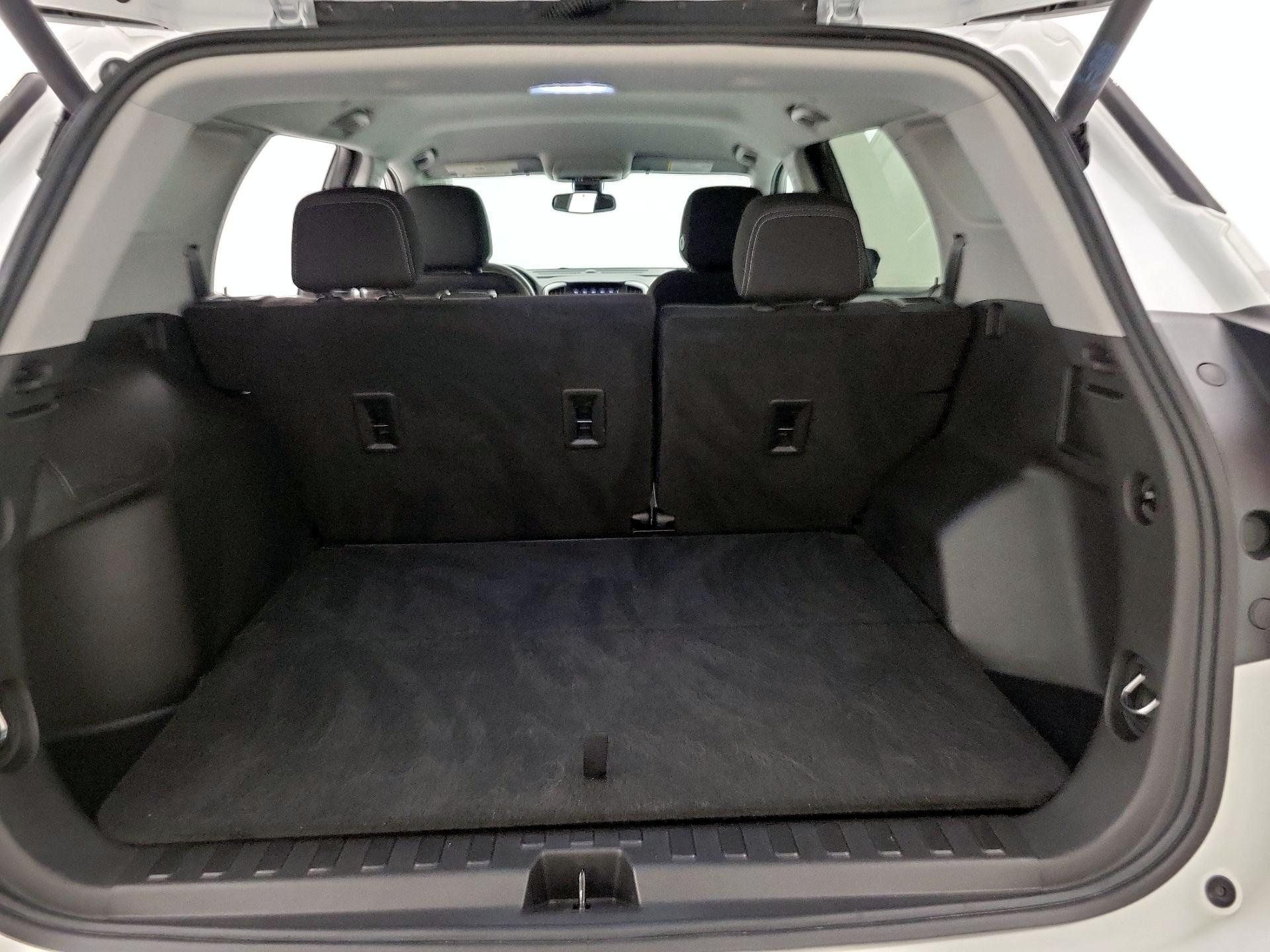 Thumbnail: 2022 GMC Terrain - 20