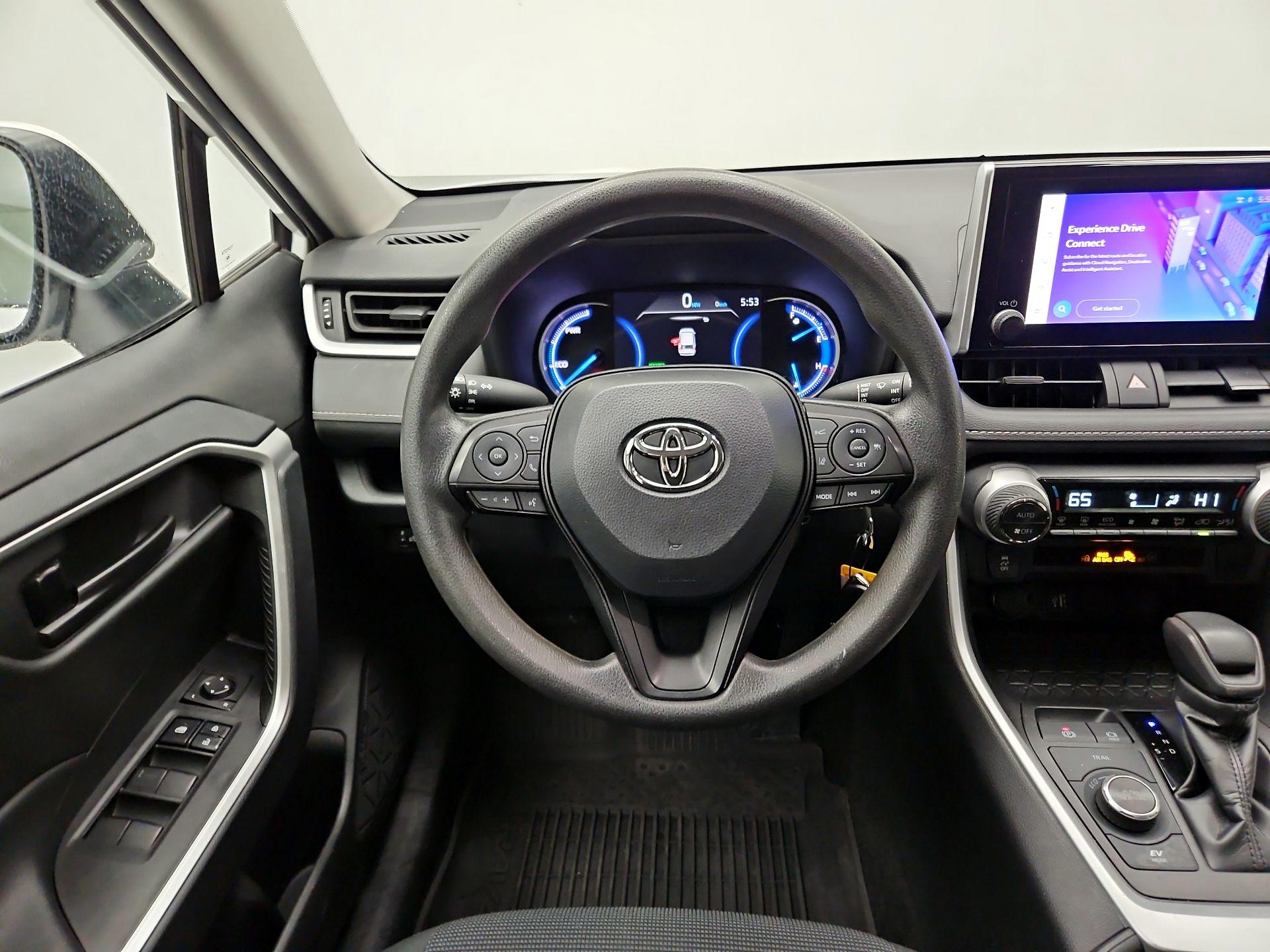 Thumbnail: 2024 Toyota RAV4 - 10