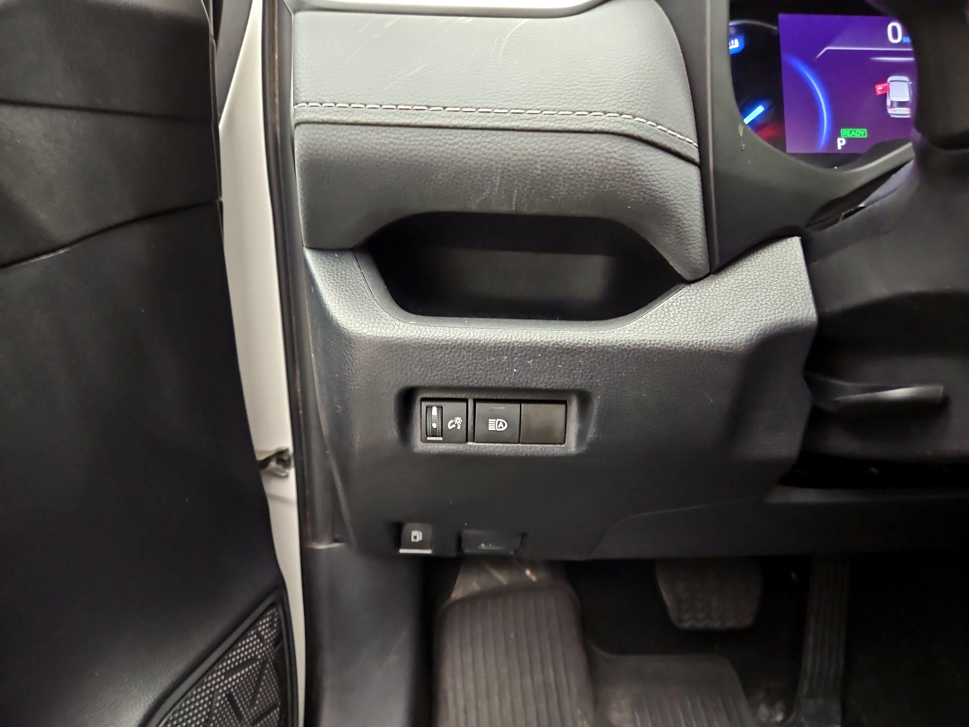 Thumbnail: 2024 Toyota RAV4 - 13